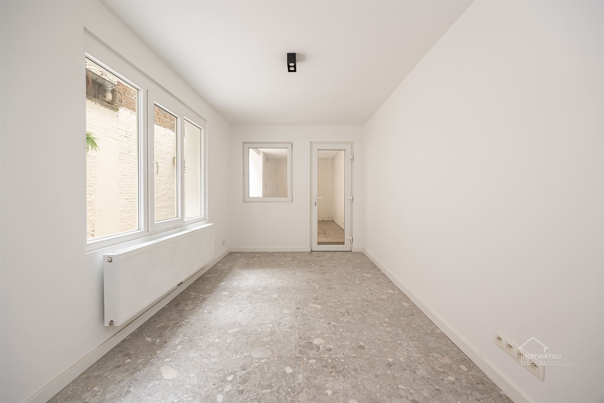 Uniek herenhuis in 't Groen Kwartier foto 13