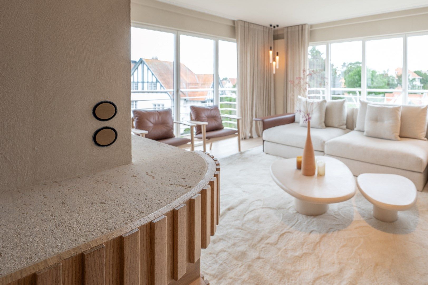 Luxueus gerenoveerd, zuidgericht hoekappartement in een villa residentie te Kustlaan gelegen op 50m van de zeedijk.  foto 7