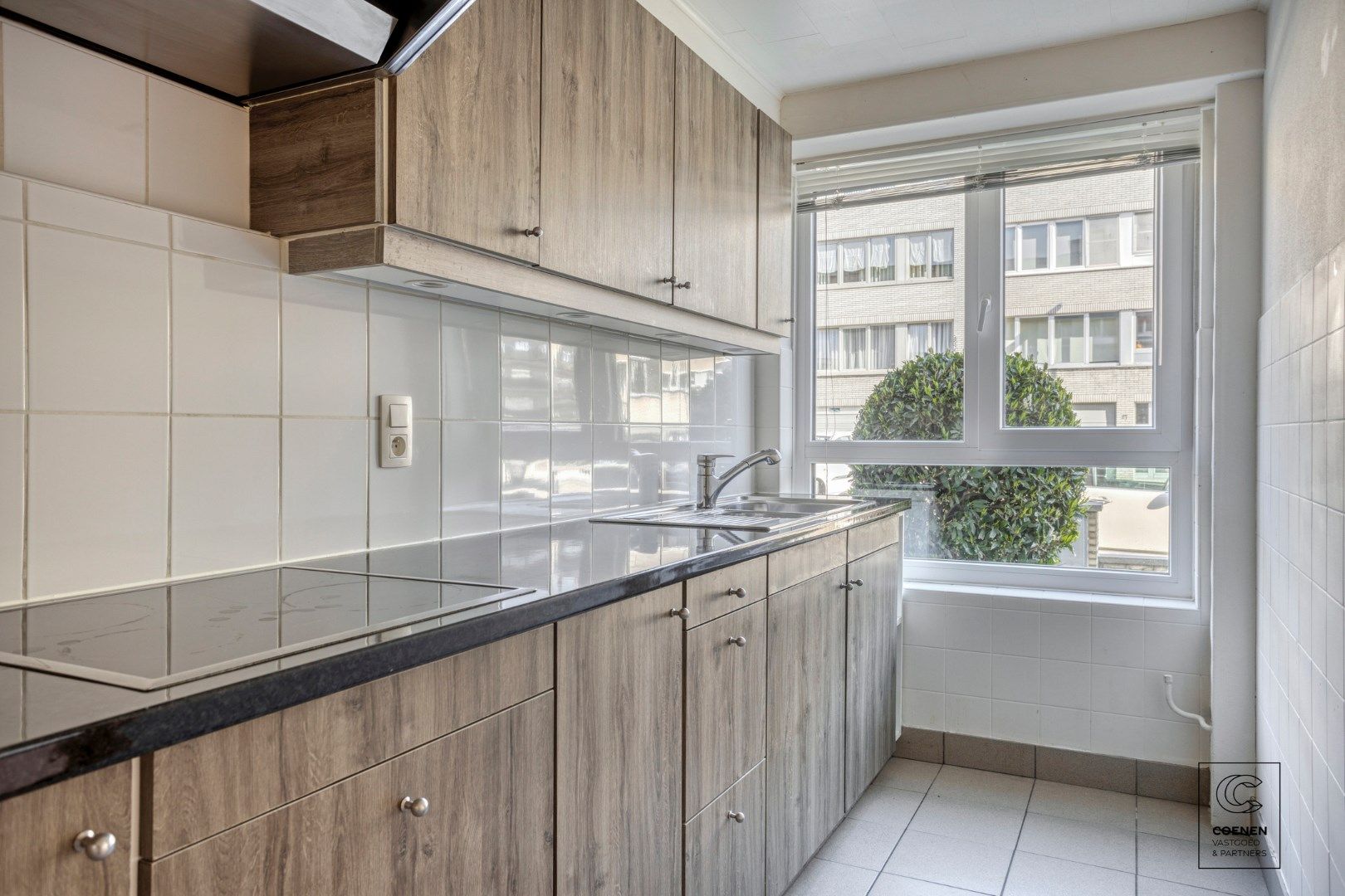 Instapklaar gelijkvloers appartement van 81m² en 2 slaapkamers te Deurne! foto 5