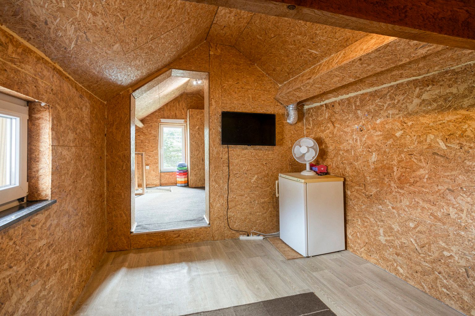 MOOI GERENOVEERDE WOONST TE BOUTERSEM foto 13