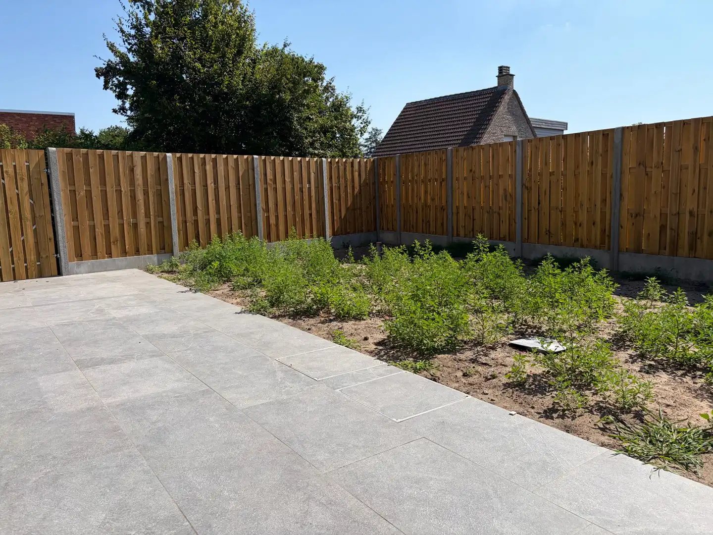 Moderne halfopen woning met 3 slpk, garage en tuin foto 18
