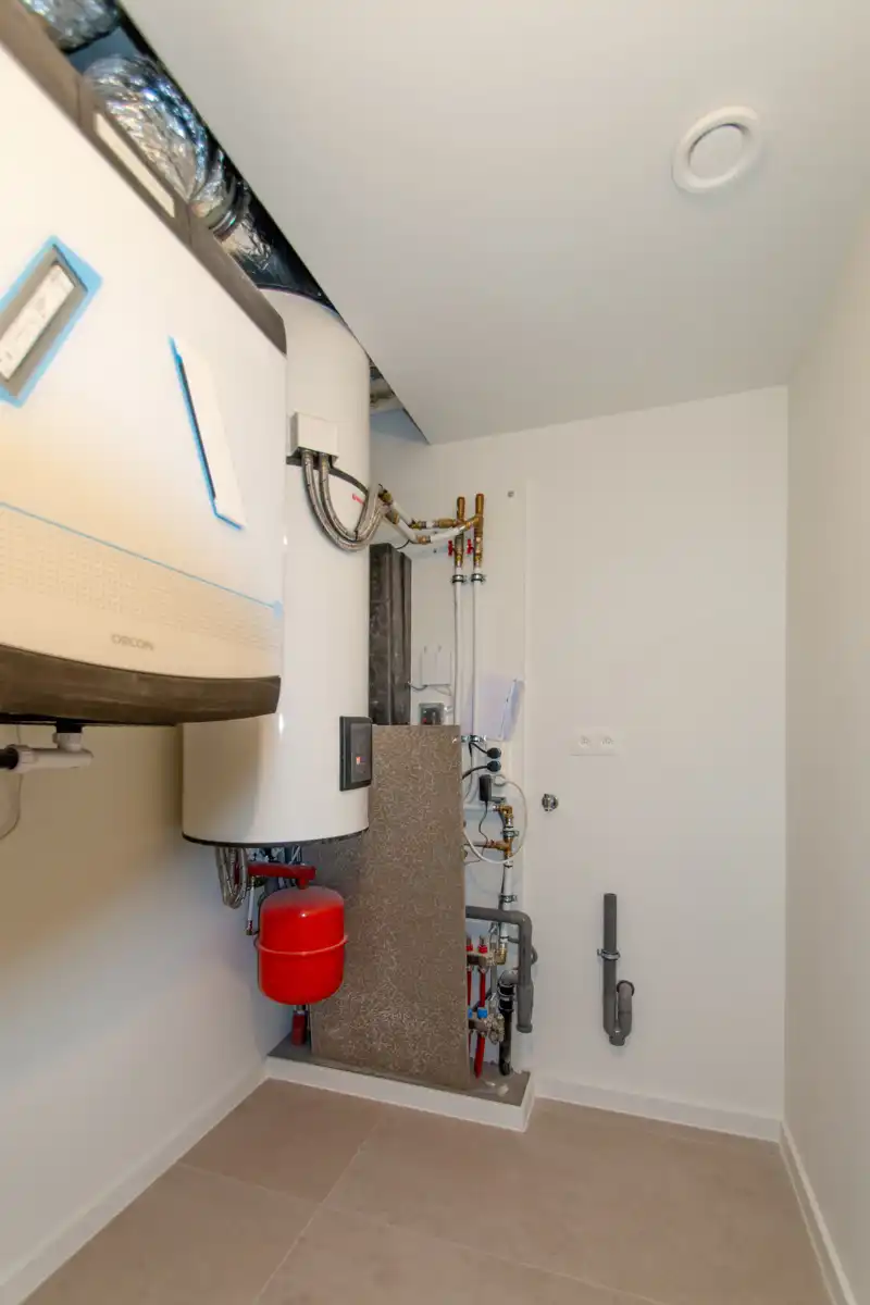 Prachtig instapklaar 2- kamer appartement met groot terras foto 23
