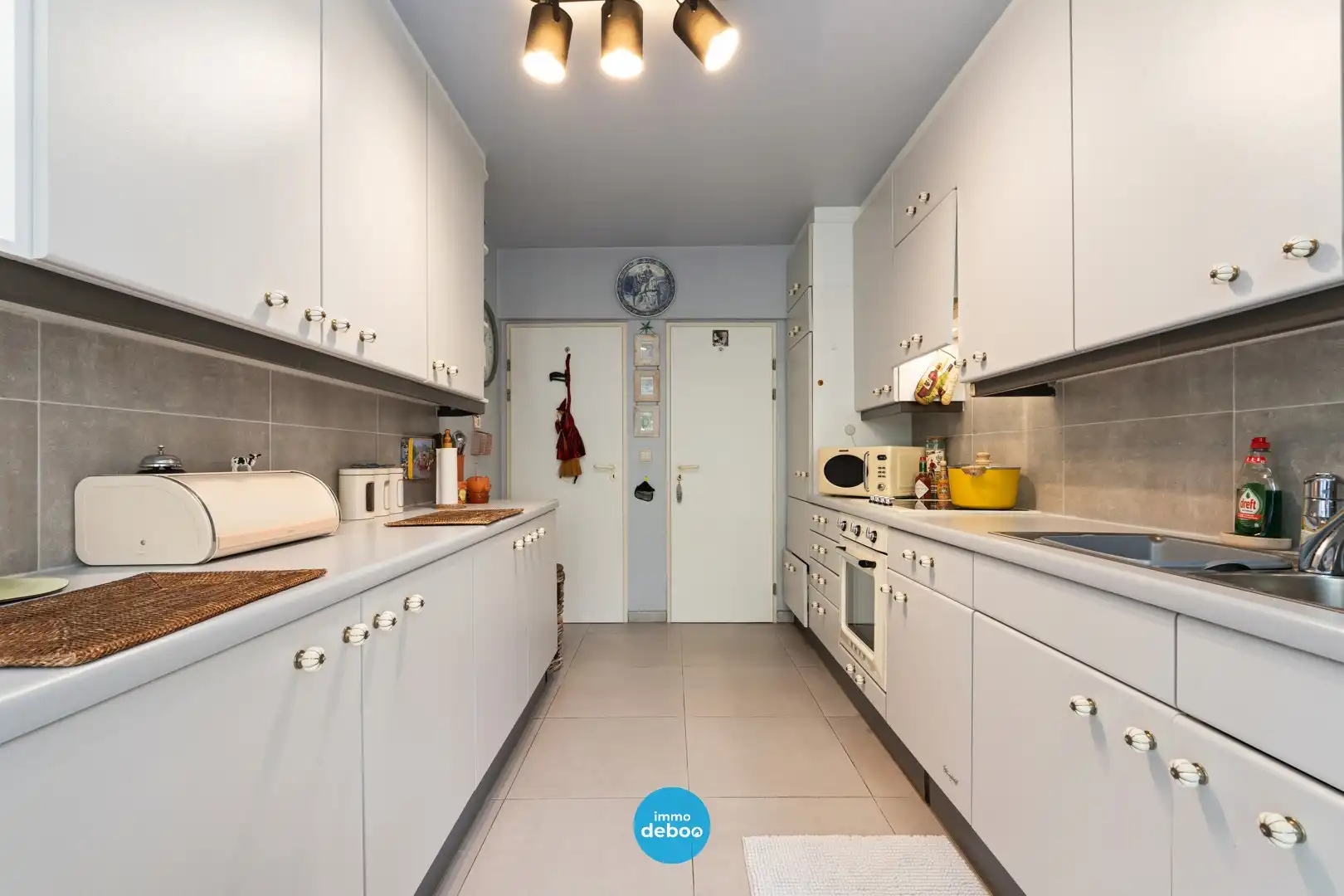 Stijlvol appartement te koop aan het Leopoldpark in Oostende foto 9