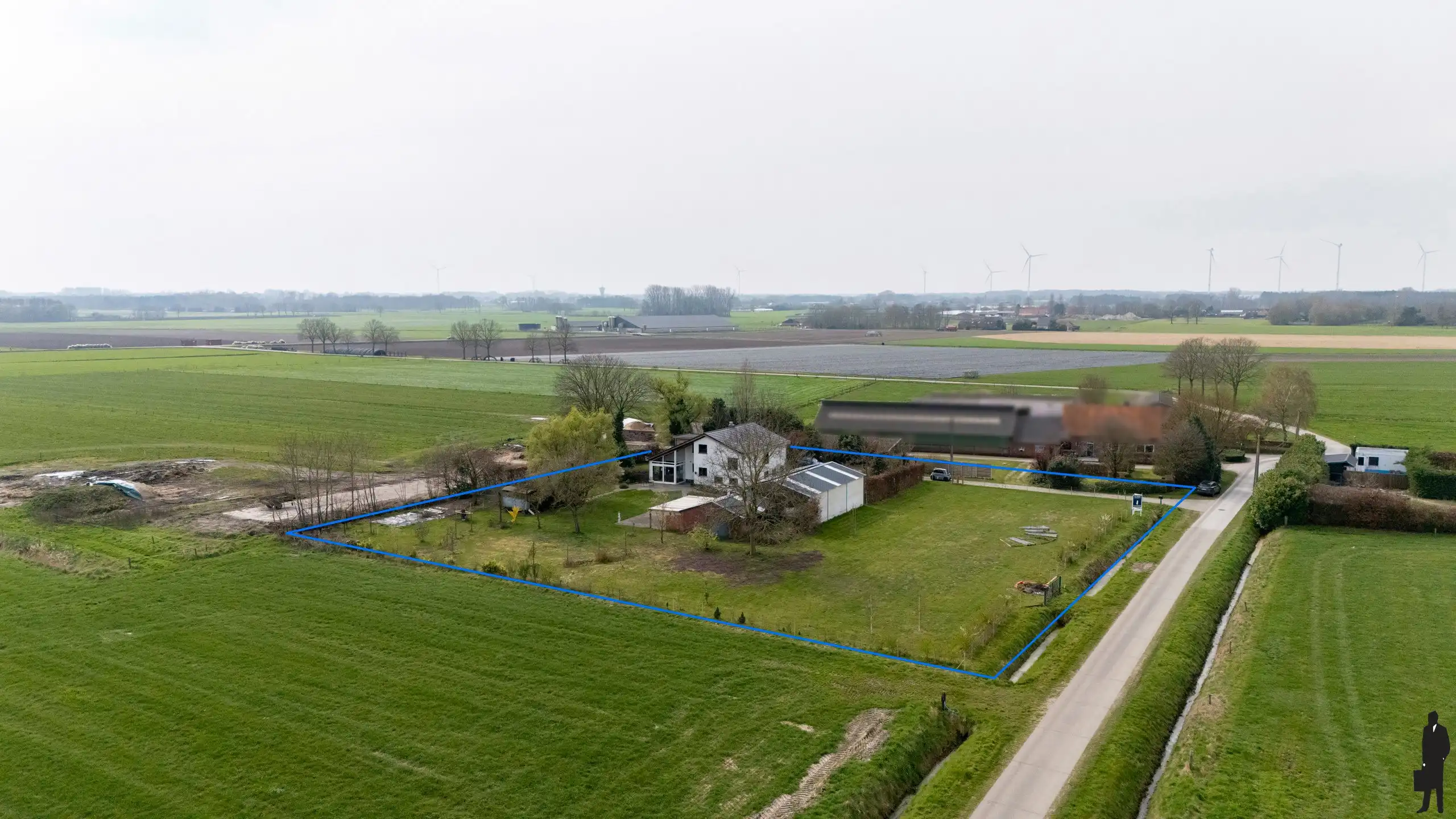 Ruime woning met weids uitzicht op 4.615 m² in Meerle foto 2