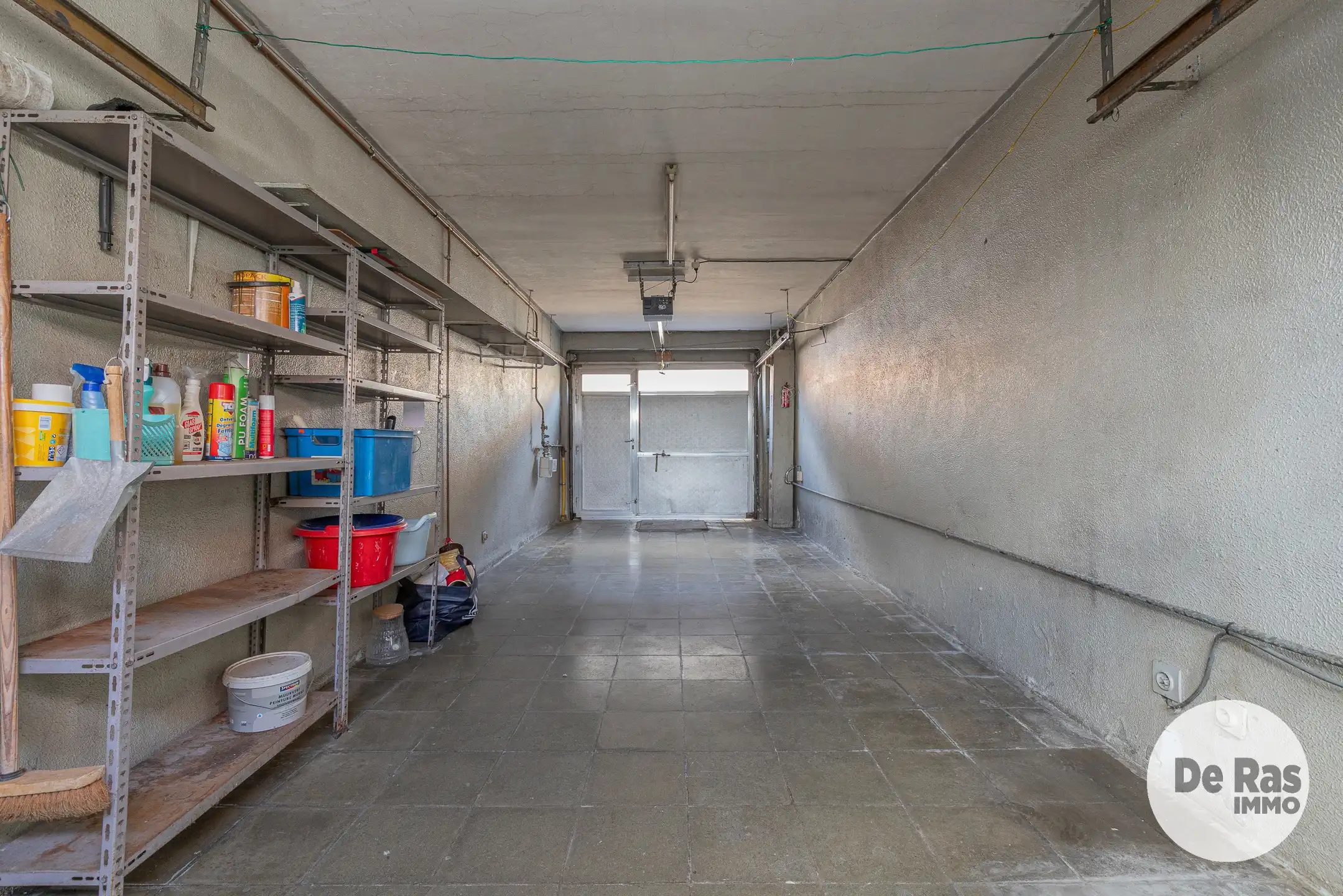 ZELE - Te renoveren woning met 3 kamers en leuke tuin foto 16