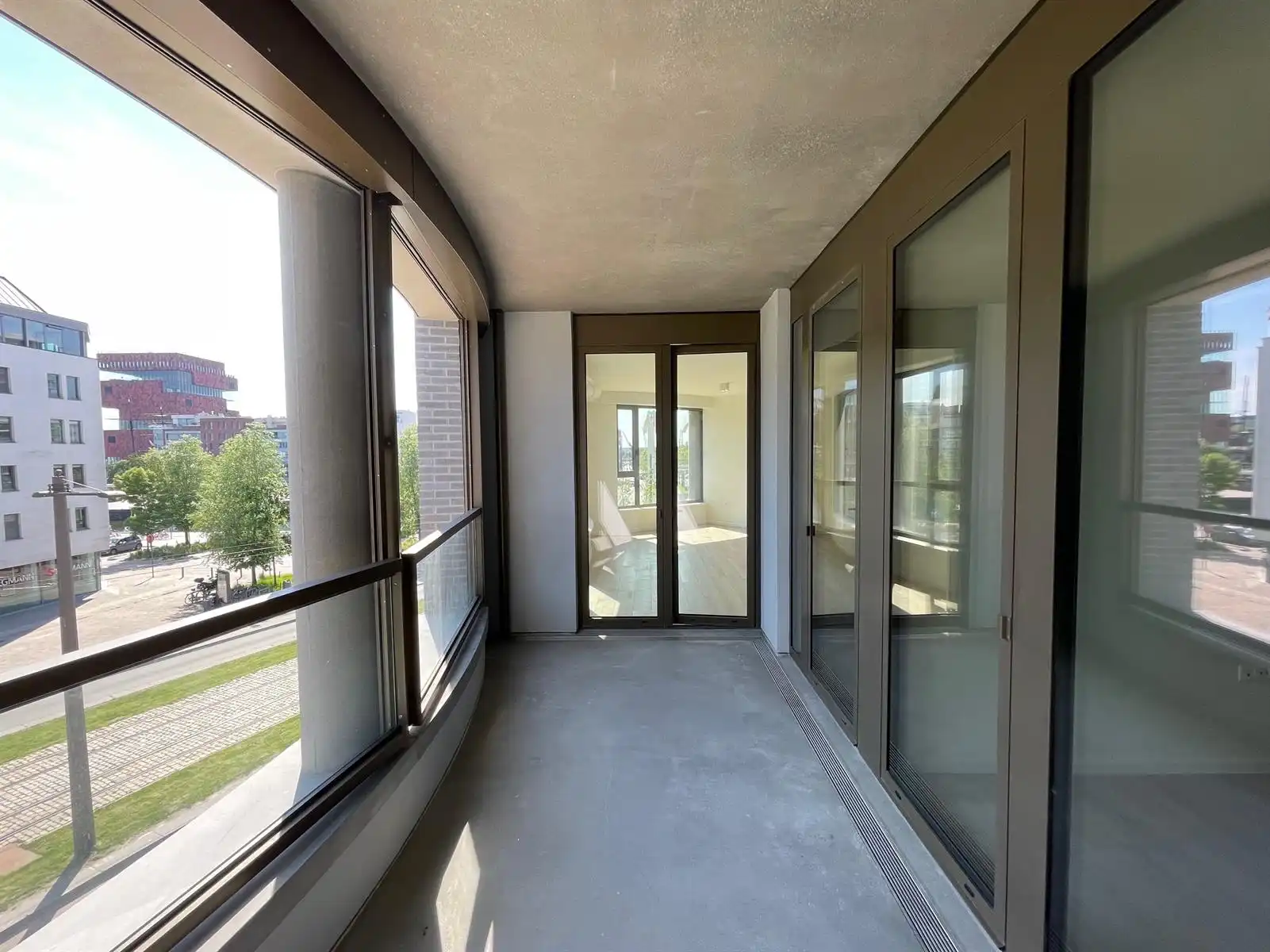 ANTWERPEN - appartement met terras en mooi uitzicht  foto 3