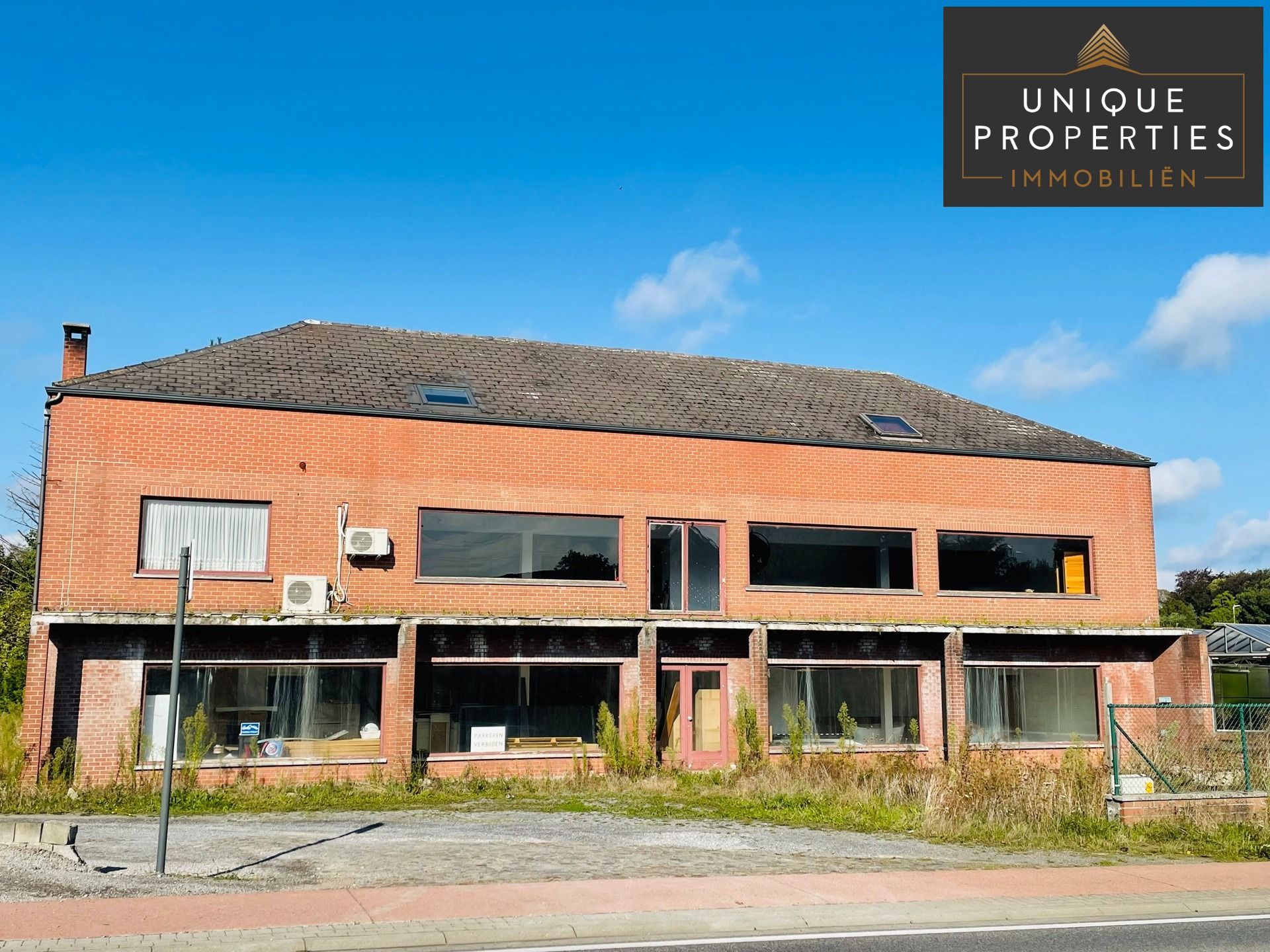 Hoofdfoto van de publicatie: Huis te koop