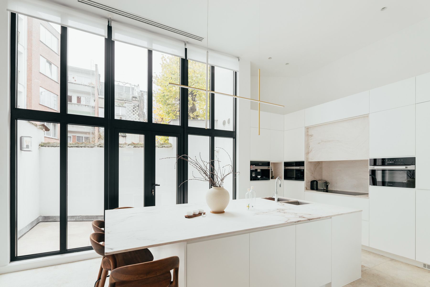 Luxueus gerenoveerde herenwoning op het bruisende Zuid foto 4