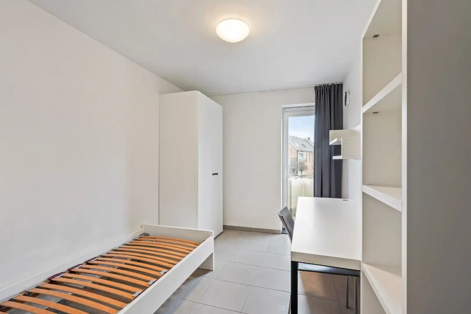 Studentenkamer met privébadkamer in Kortrijk-centrum foto 5