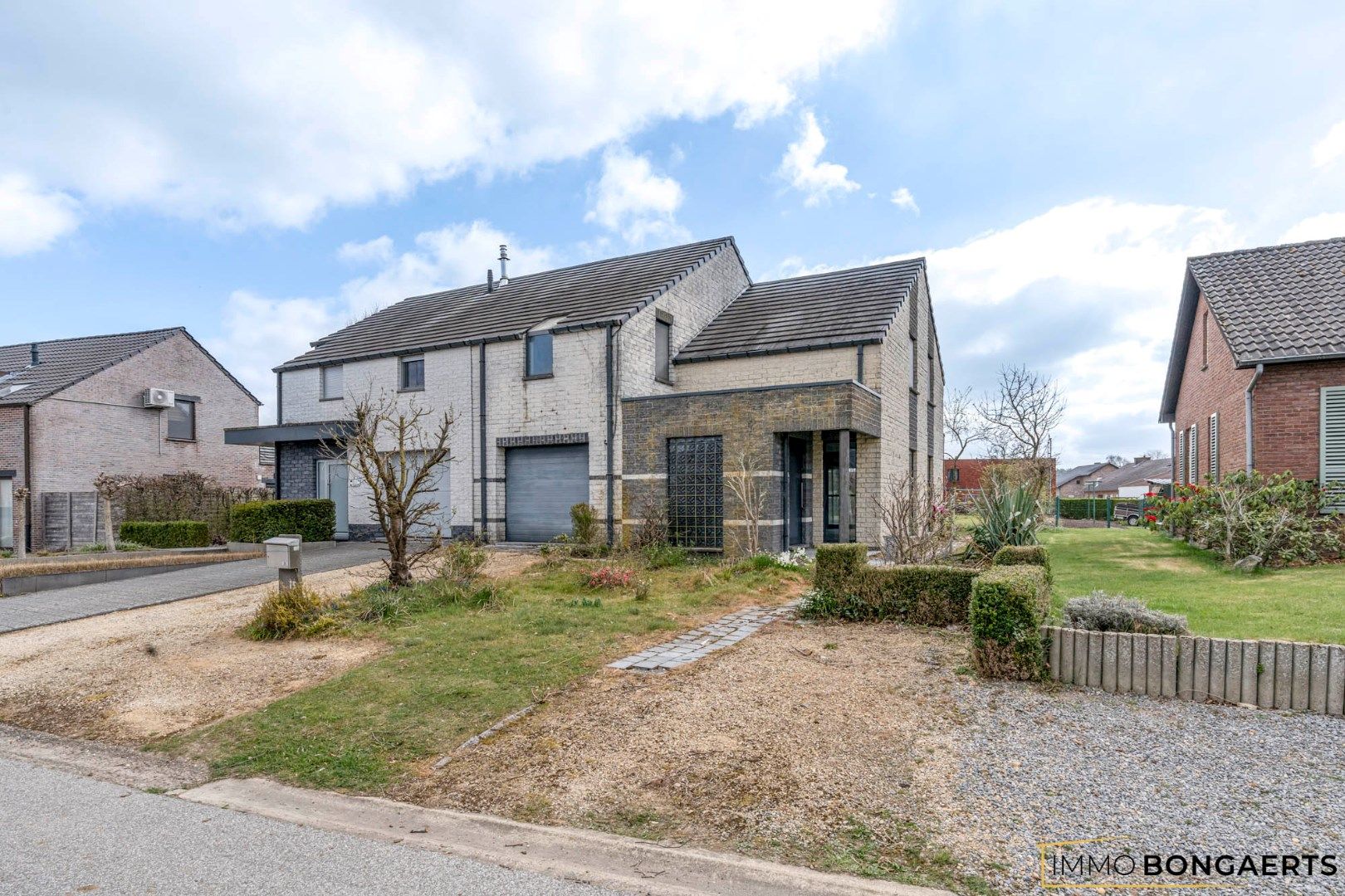 Woning met 3 slaapkamers foto {{pictureIndex}}
