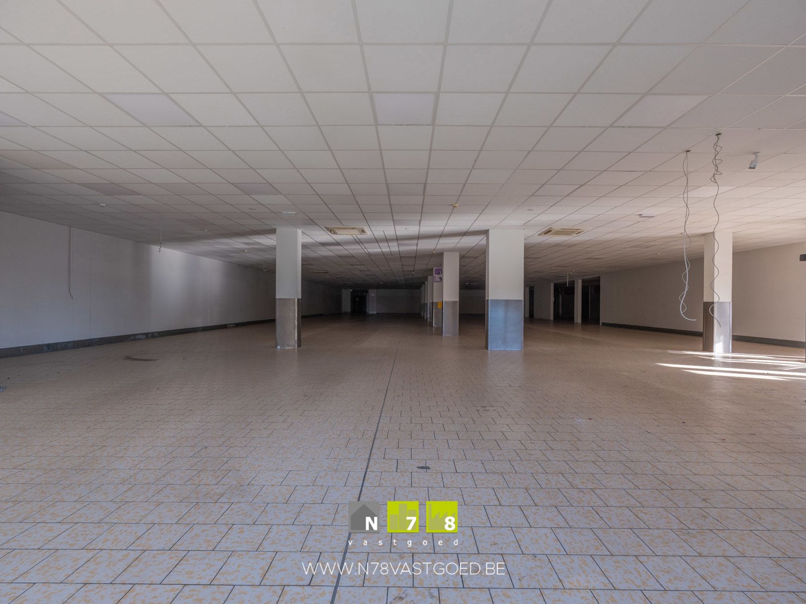 Commerciële ruimte te huur foto 12