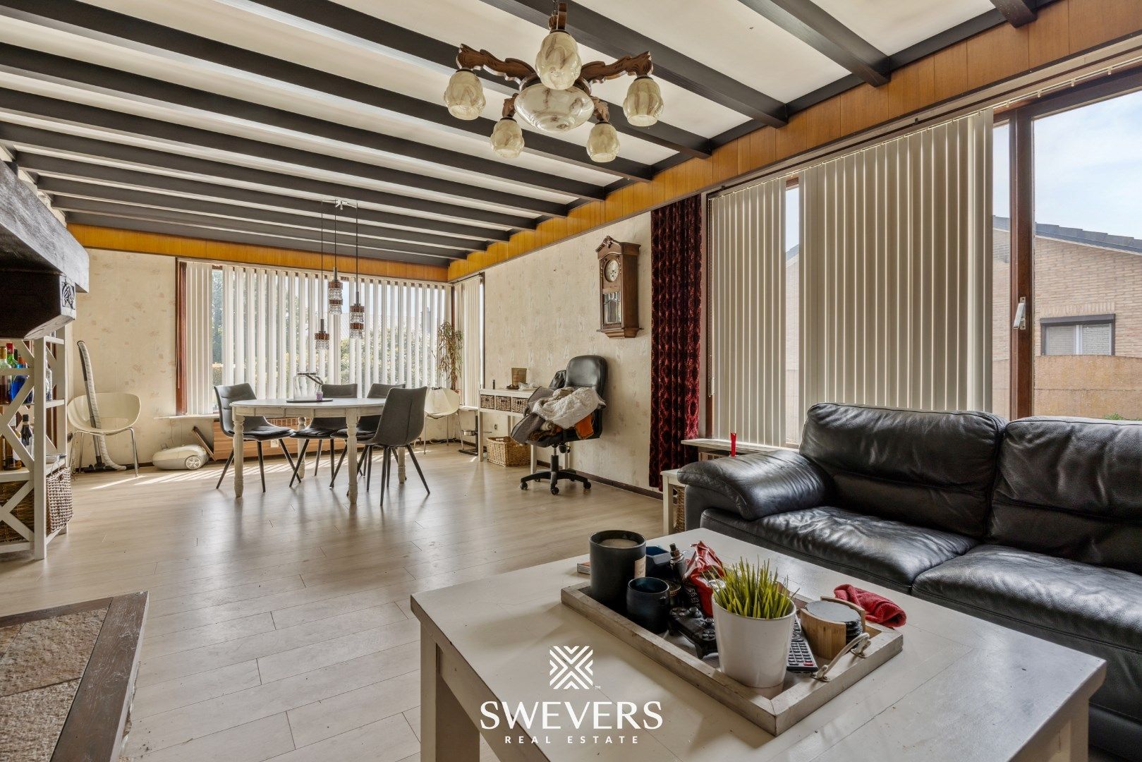 Praktische, alleenstaande woning gelegen op een perceel van 21a 08ca in Heusden-Zolder foto 2