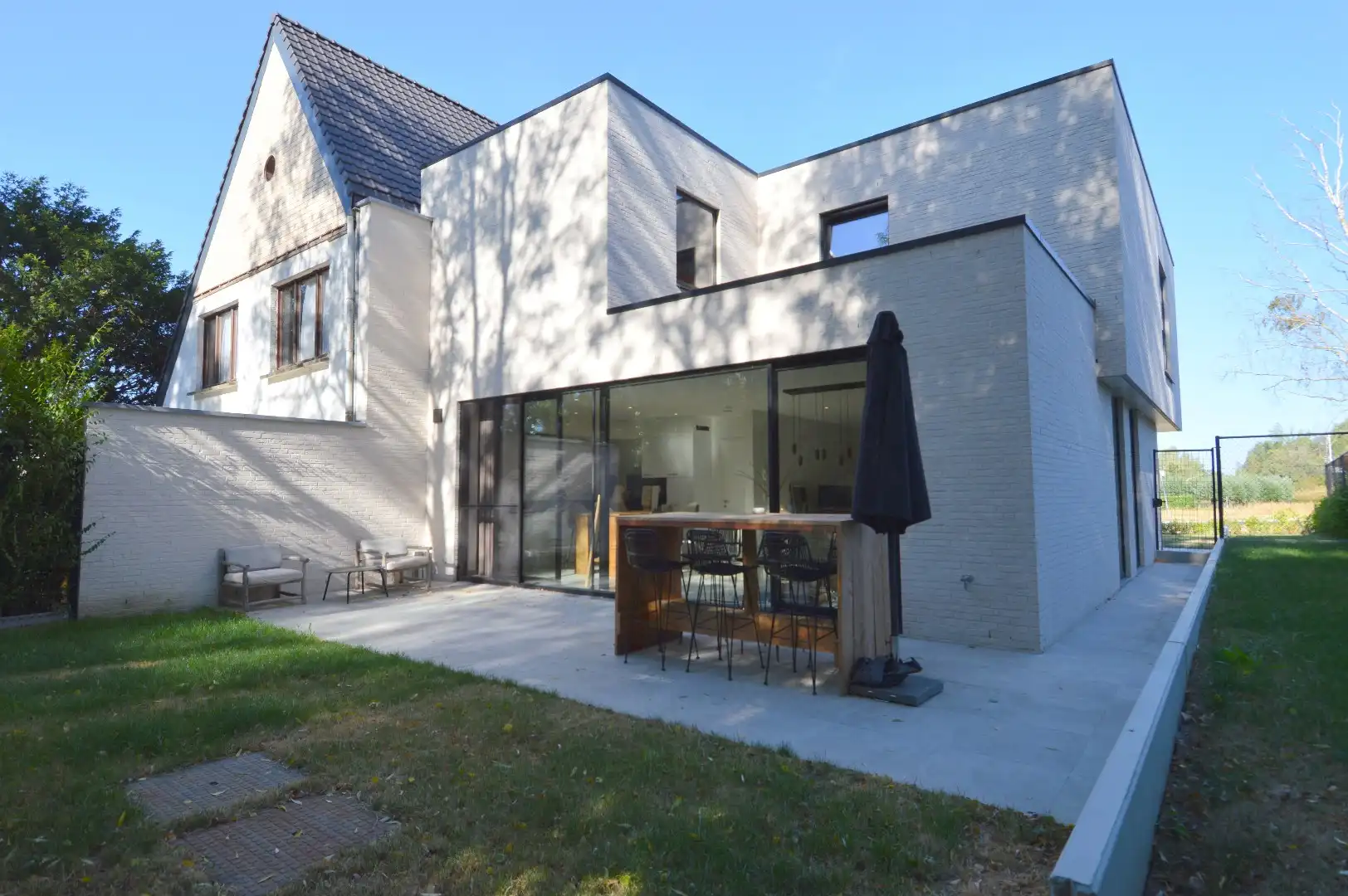 Ruime halfopen nieuwbouwwoning met tuin, garage en 3 slaapkamers in Marke foto 14