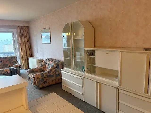 Gemeubelde studio vlak aan zee foto 5