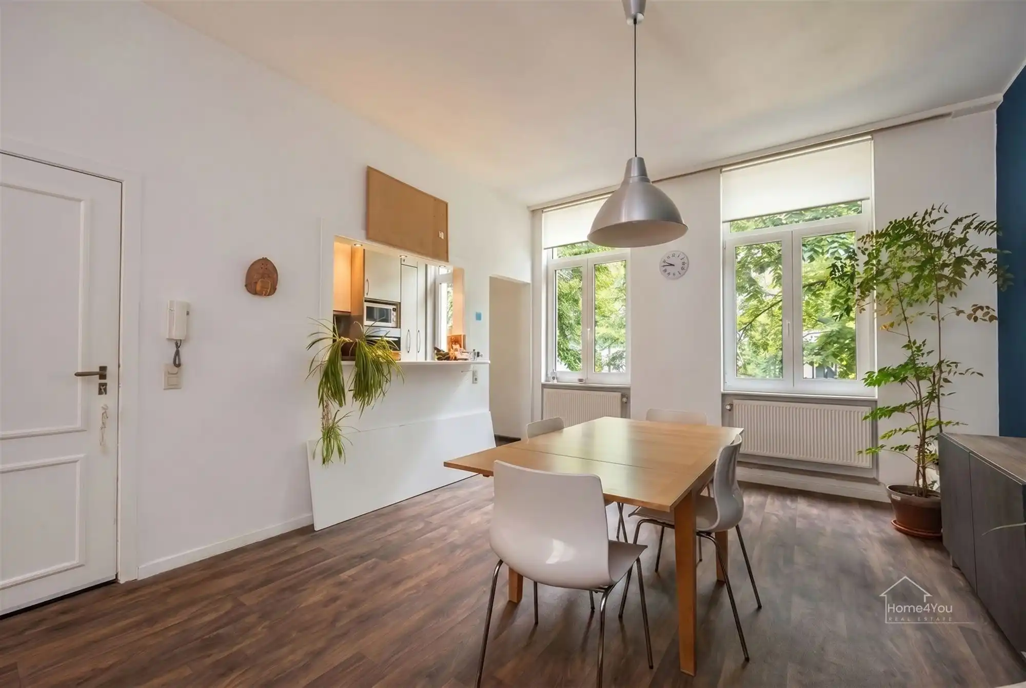 Ruim 2-slpk appartement op toplocatie te Antwerpen! foto 3