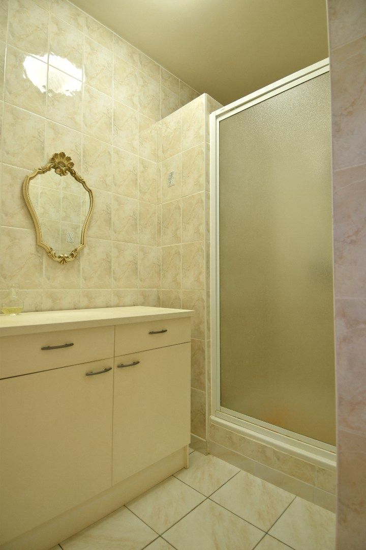 Alleenstaande bungalow met tuin en garage te koop op een bereikbare locatie te Harelbeke foto 10