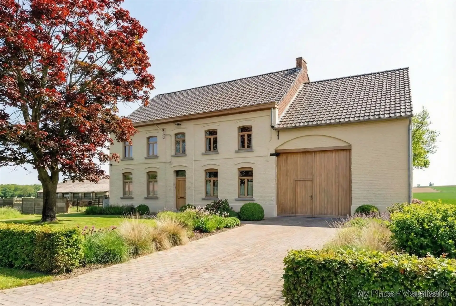 Te renoveren vierkantshoeve. foto 2