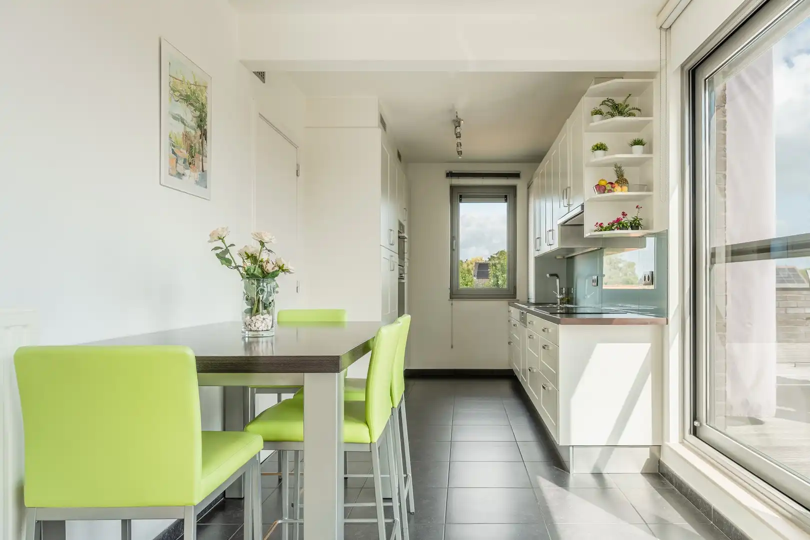 Prachtig duplex appartement met 3 slaapkamers, 3 terrassen en 2 autostaanplaatsen foto 8