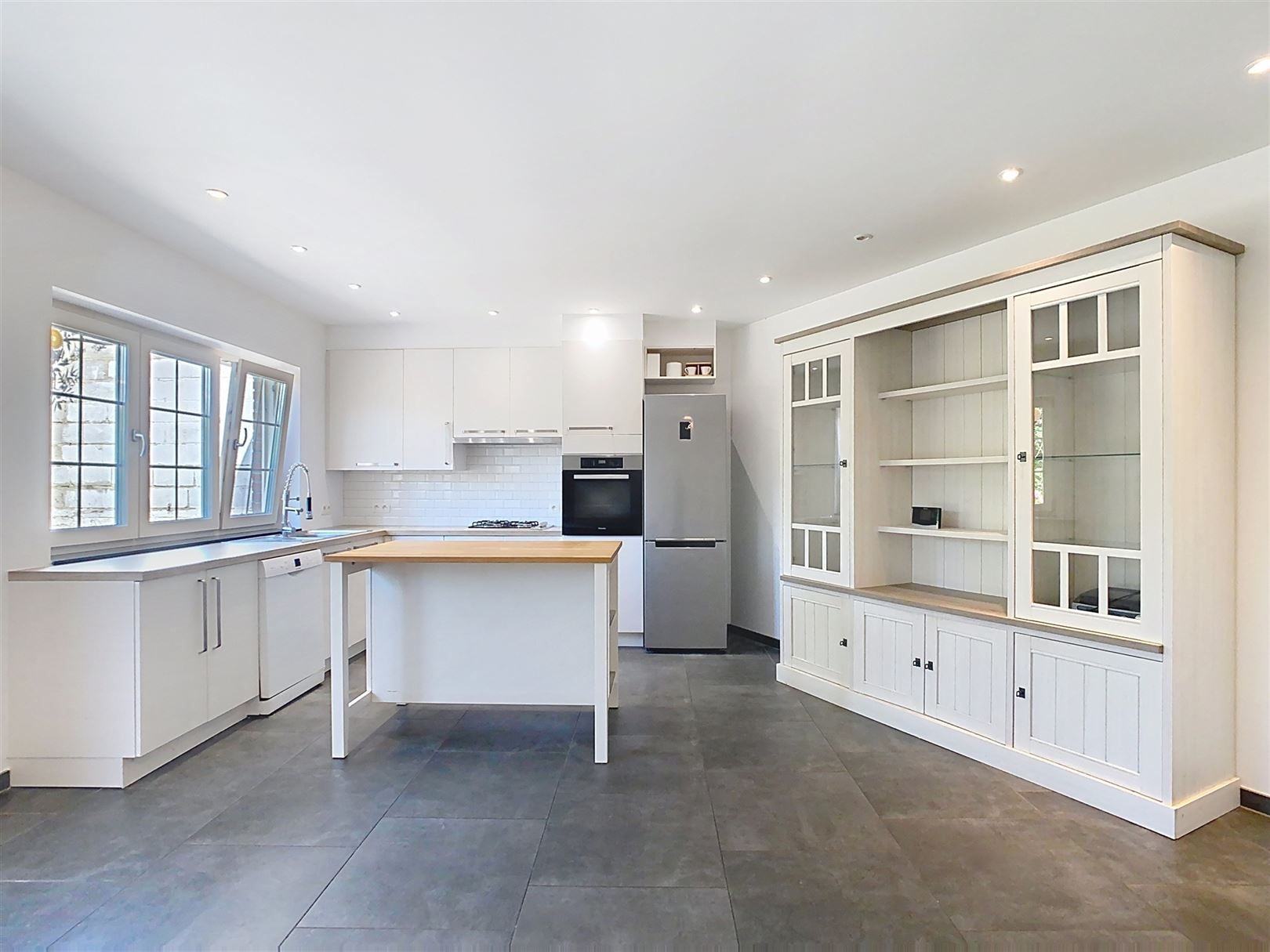 Geronoveerde woning, 3 slpks (+2) , terras, tuin, 4a 85ca foto 12
