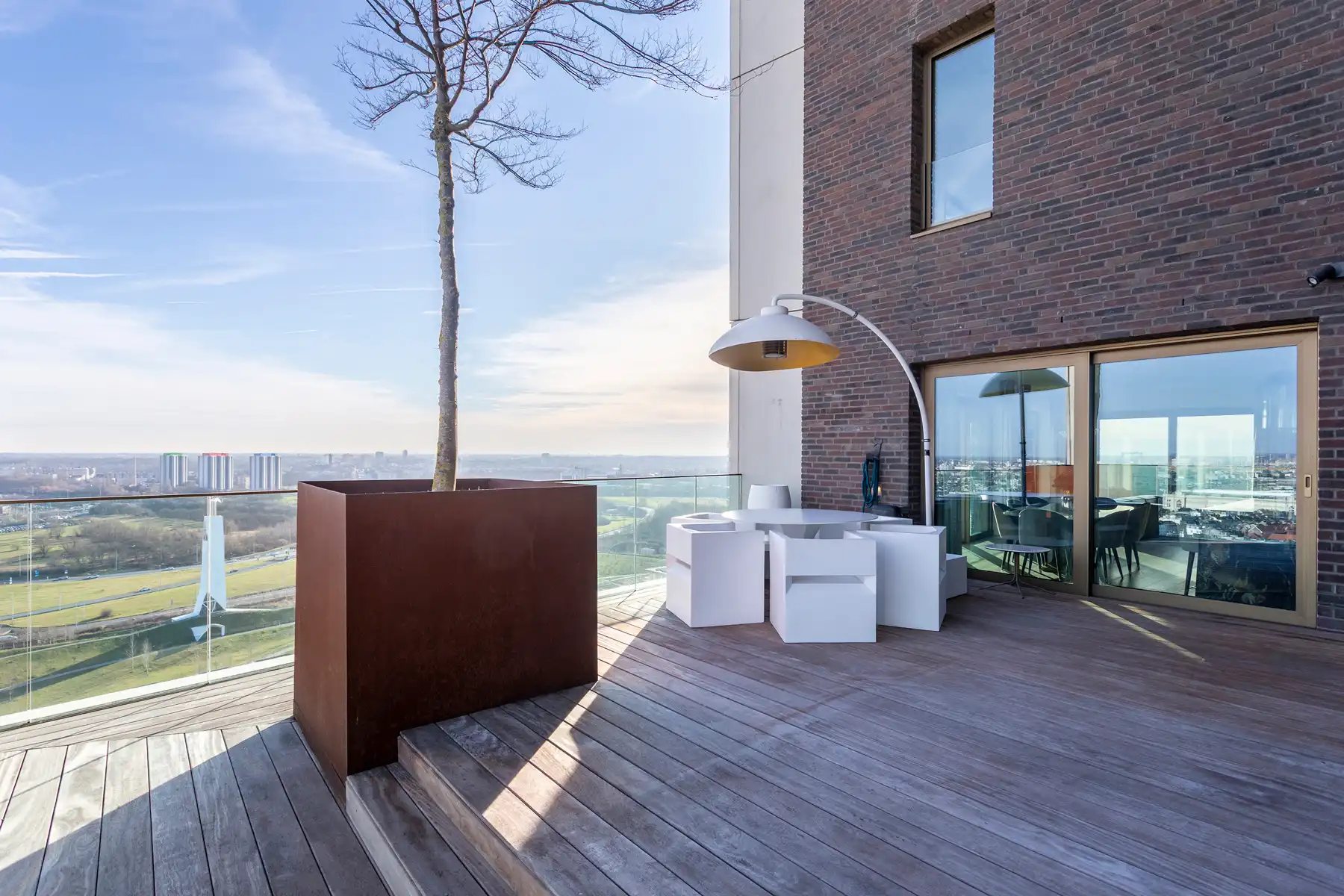 Exclusief appartement met riant terras en spectaculair zicht foto 10