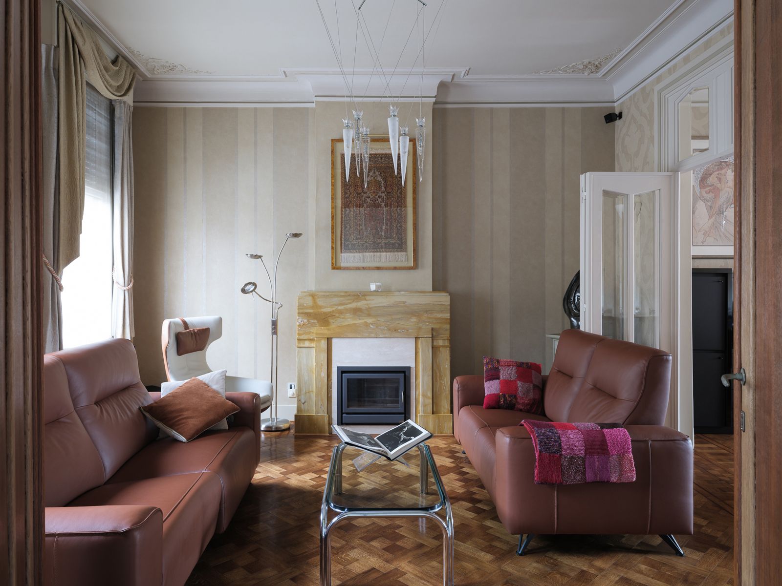 Charmante burgerwoning, waar grandeur en warmte samenkomen! foto 8