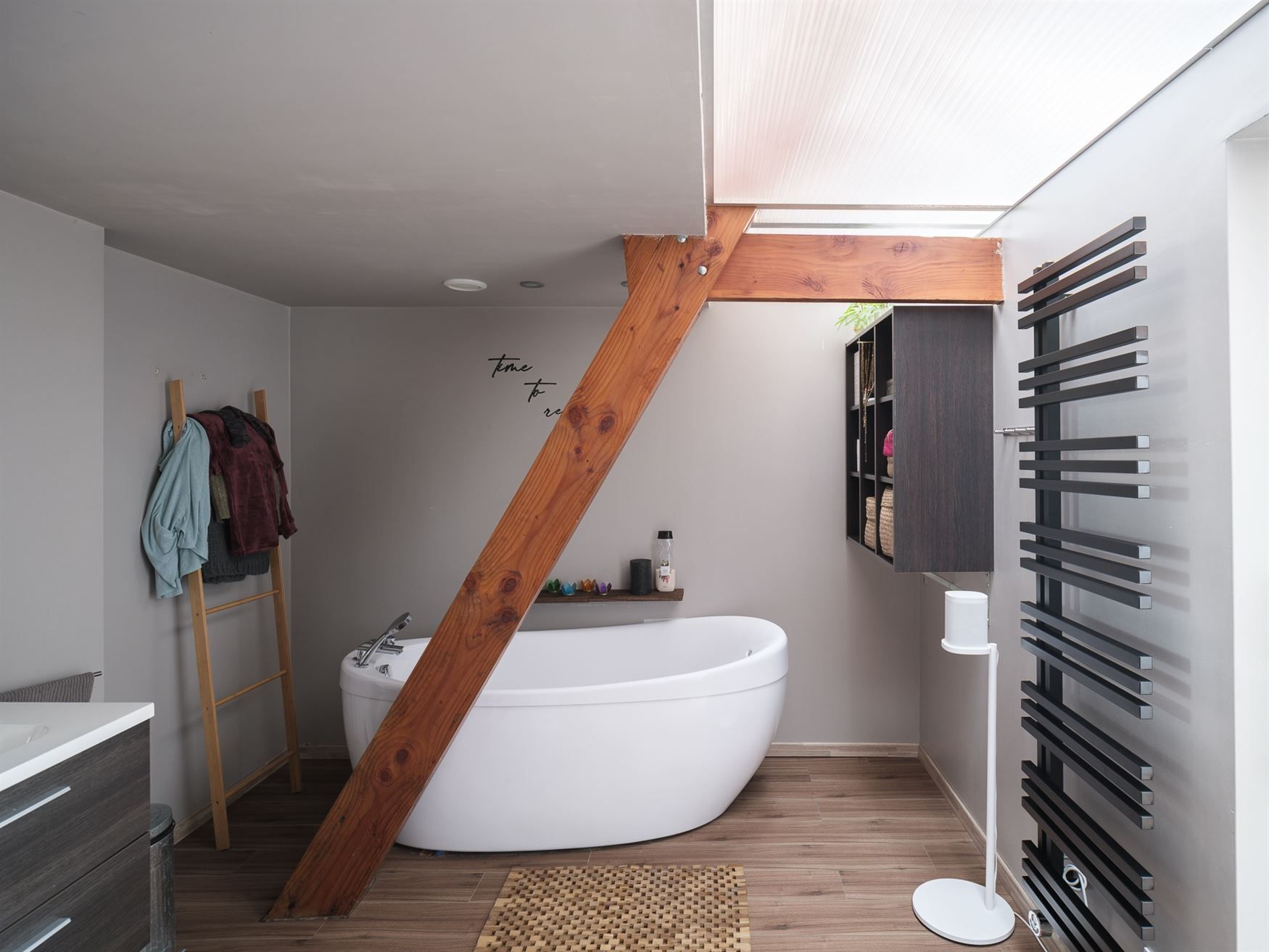 Karaktervolle loft met groot terras in hartje Oudenaarde. foto 14