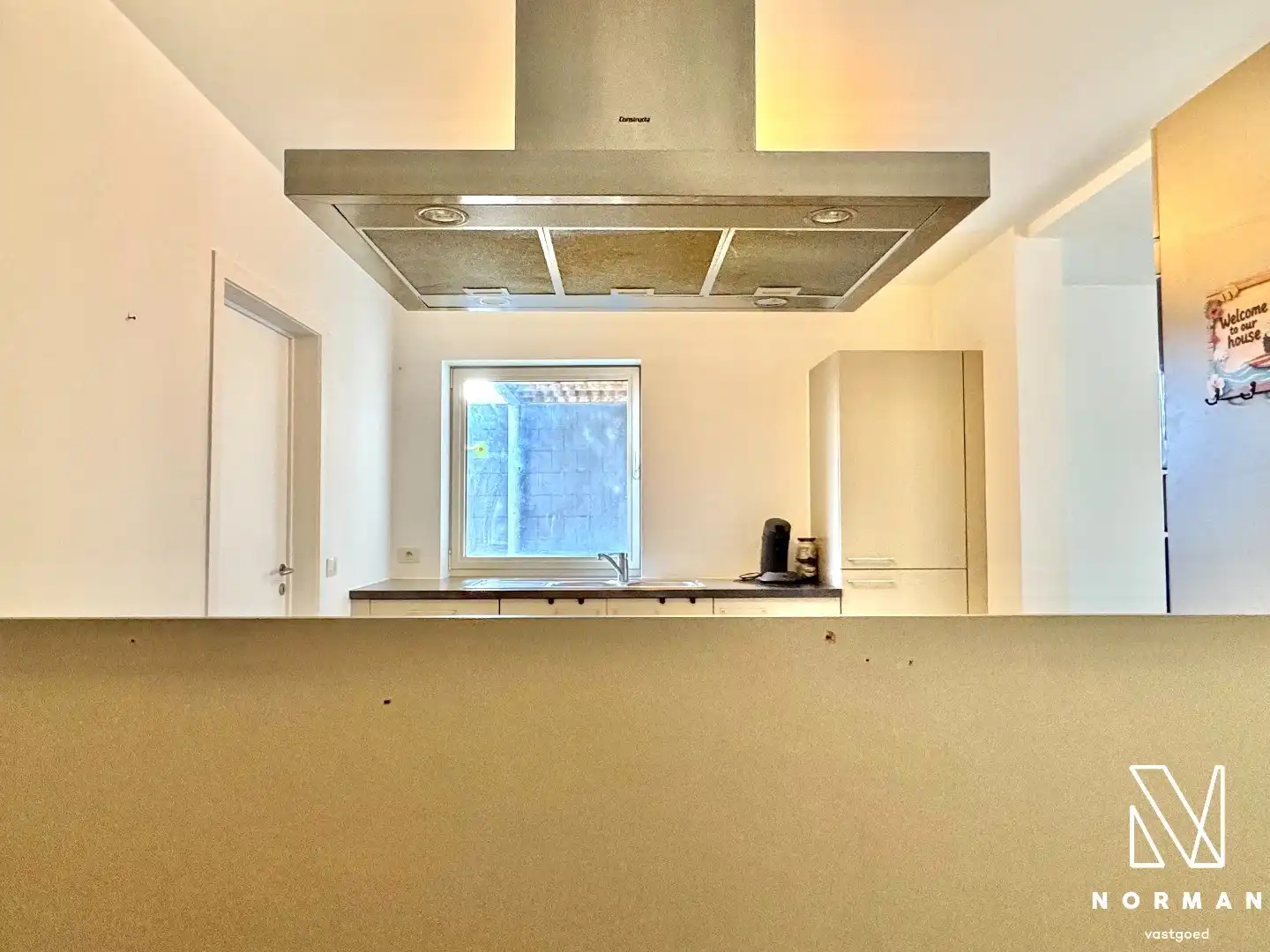 Gelijkvloers, instapklaar 2-slaapkamer appartement te koop met terras in centrum Bavikhove! foto 14