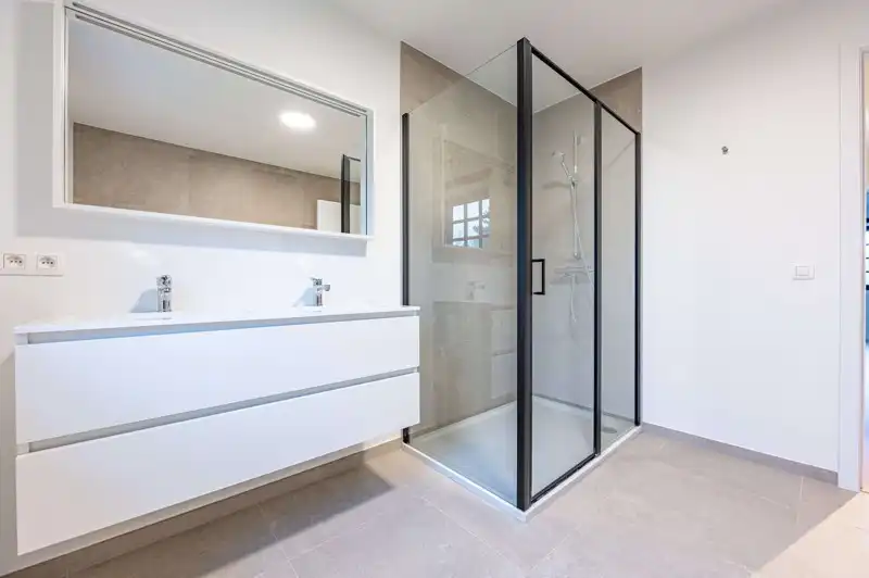 Luxueuze landelijke woning TE HUUR met ruime tuin, garage en 3 slaapkamers in het prachtige Wielsbeke. foto 8