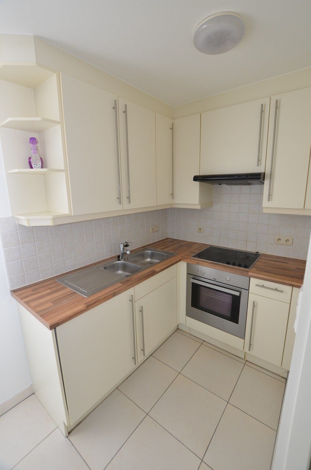 Instapklaar appartement (3de verdieping) foto 4