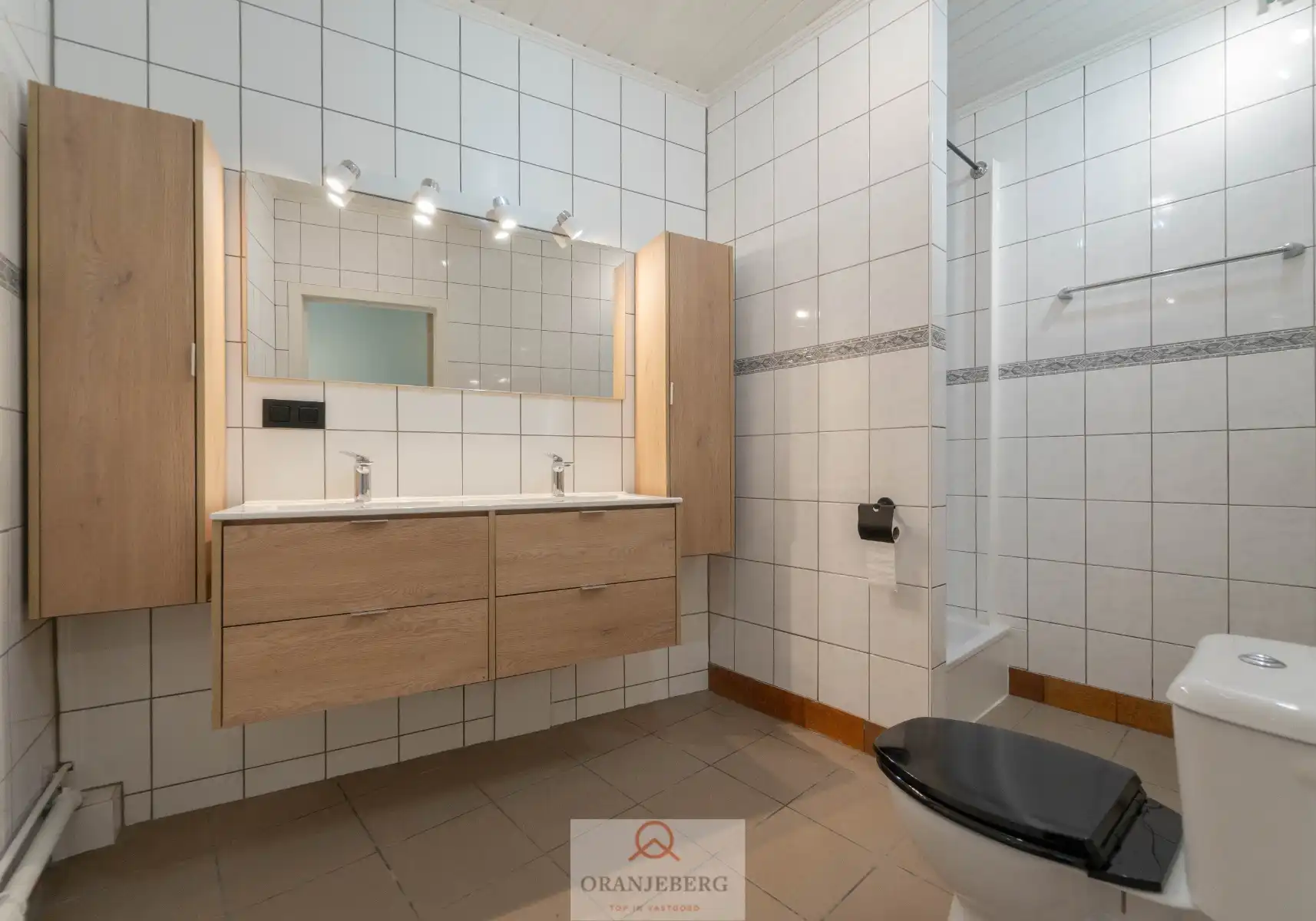 Gelijkvloers appartement op toplocatie! foto 9