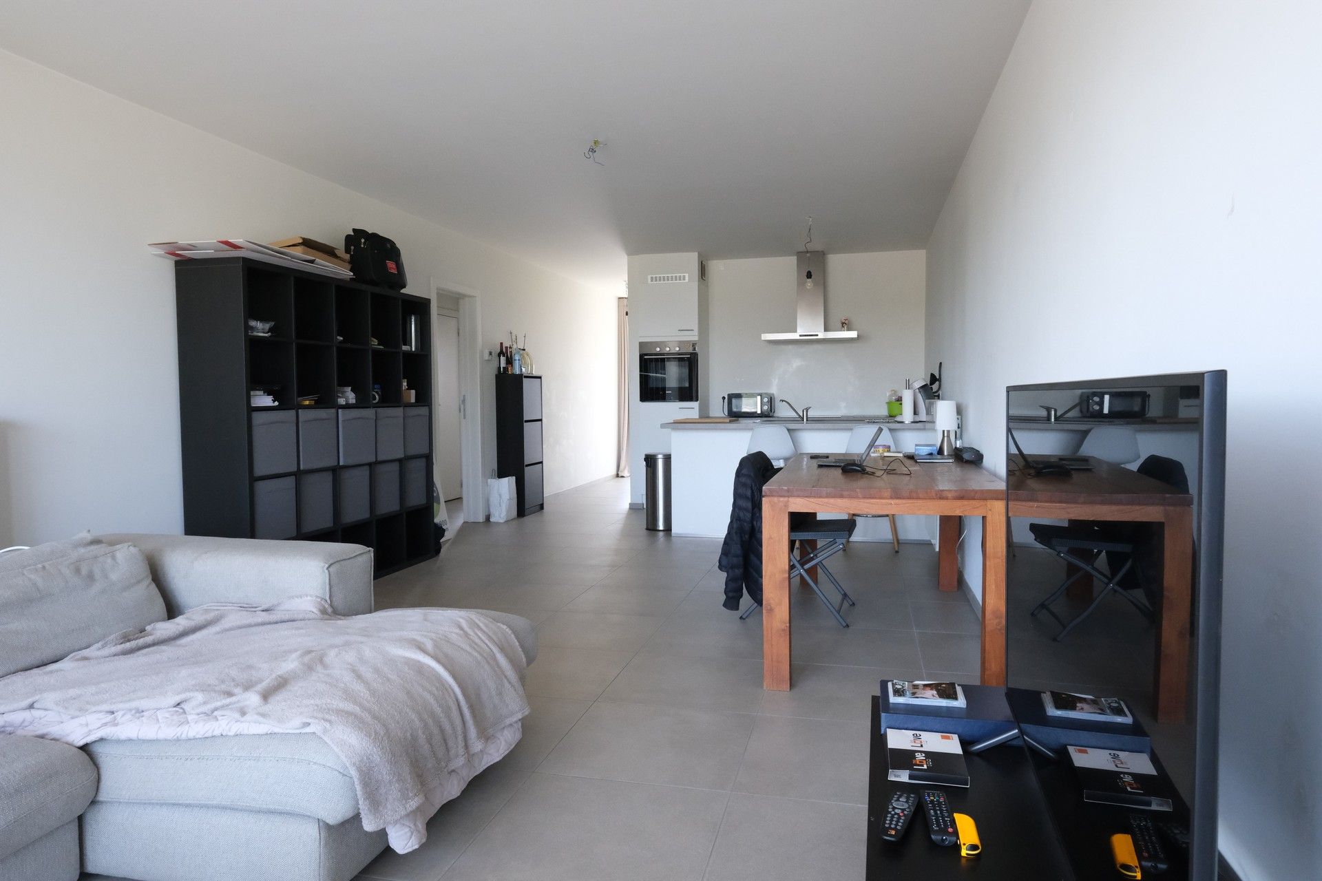 Ruim appartement met 2 slaapkamers in centrum Kortessem foto 4