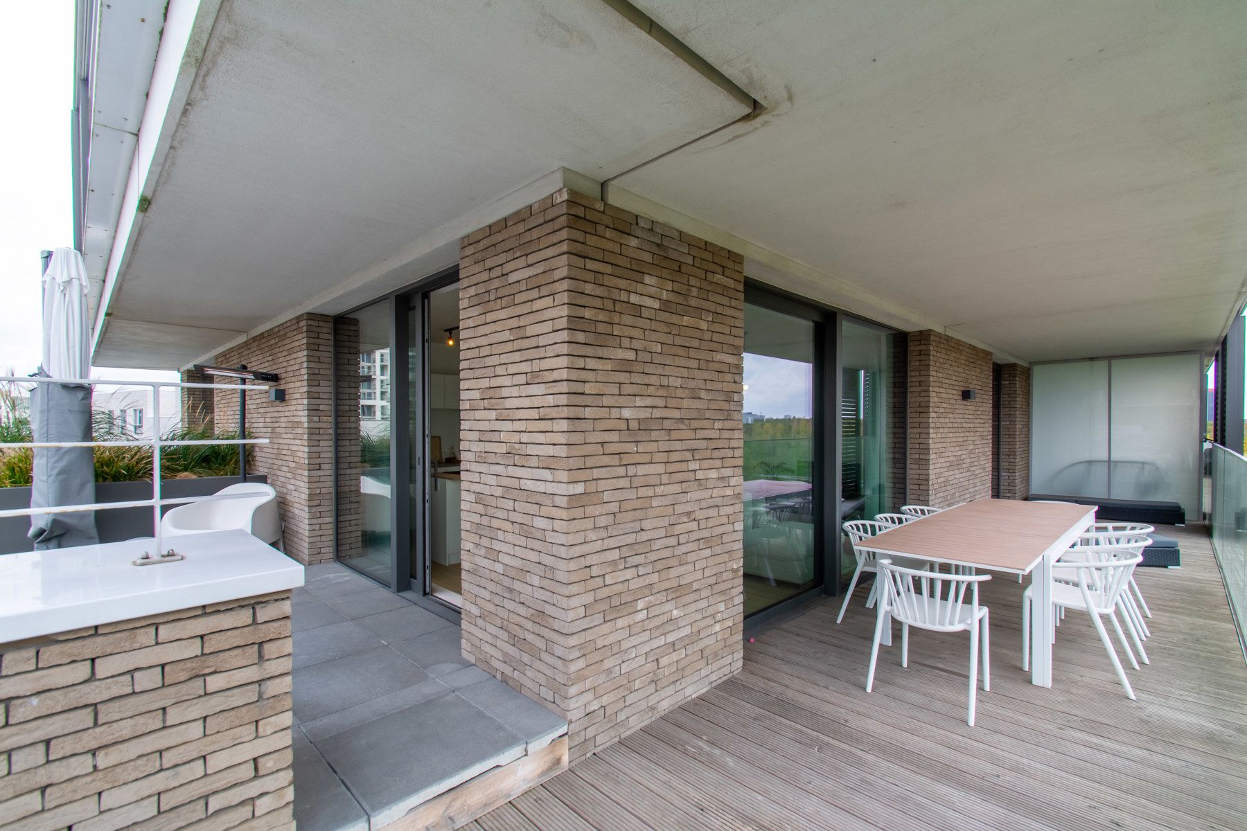 Gezellig 1slpk app. met prachtig terras en zicht op park  foto 11