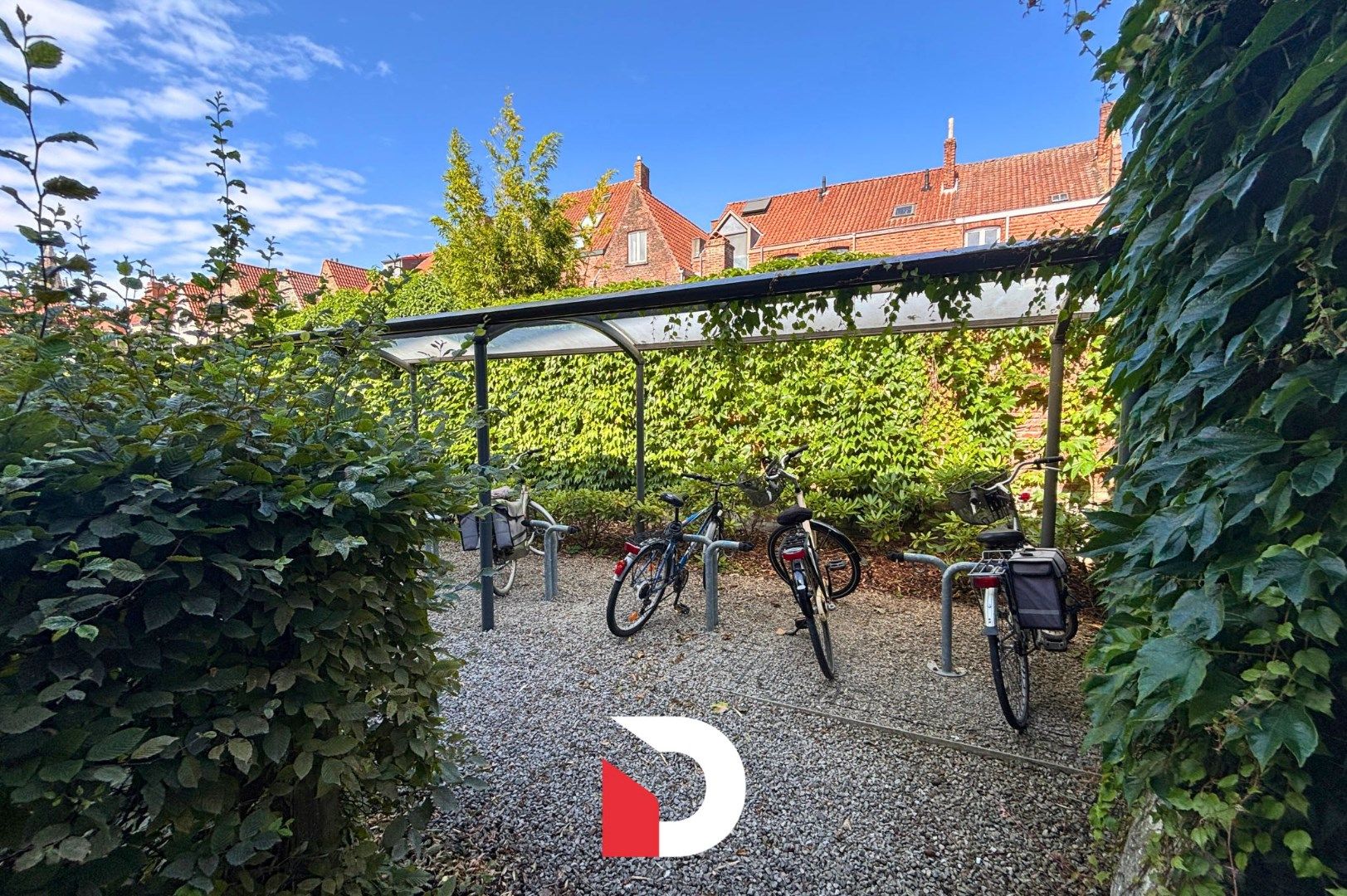 Ruim en Luxueus Appartement te Huur in Residentie Minnewater – Brugge Centrum foto 18