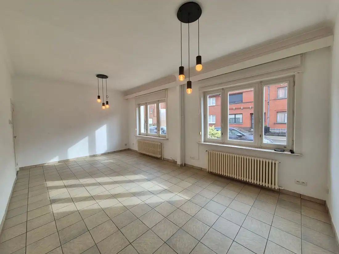 Leuk opgefrist appartement te Hasselt foto 4