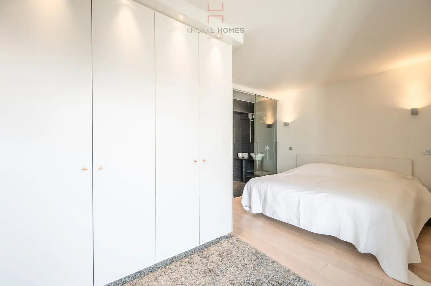 Uitzonderlijk dakappartement met panoramisch zeezicht in Duinbergen foto 15