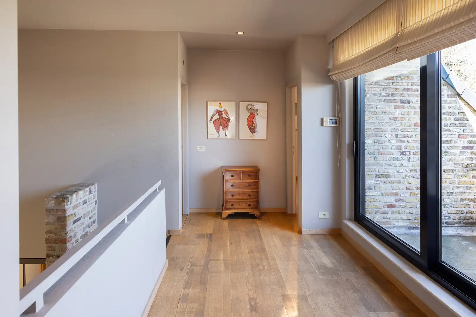 Magazijn van 130 m² met voorliggende villa. foto 17