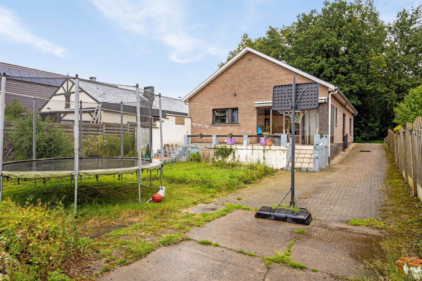 Goed onderhouden woning met 3 slpks, rustig gelegen op 690 m² ! foto 17