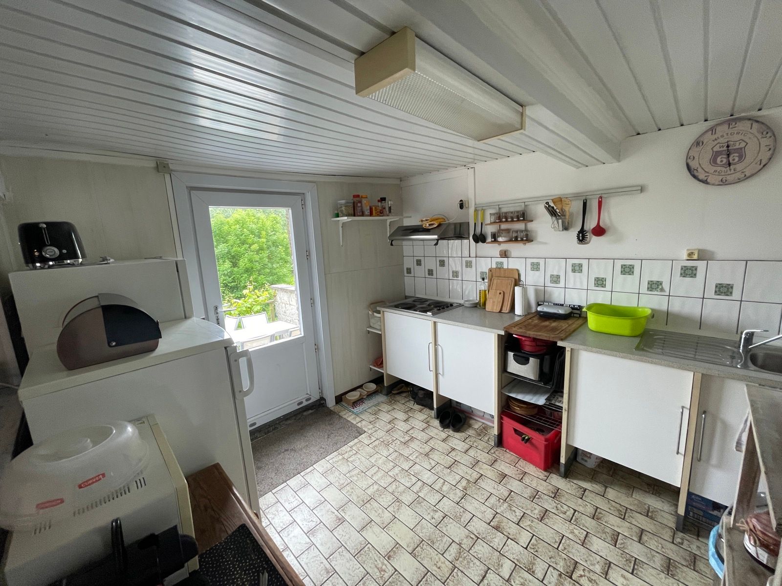 Rustig gelegen woning met prachtig zicht op de weilanden foto 7