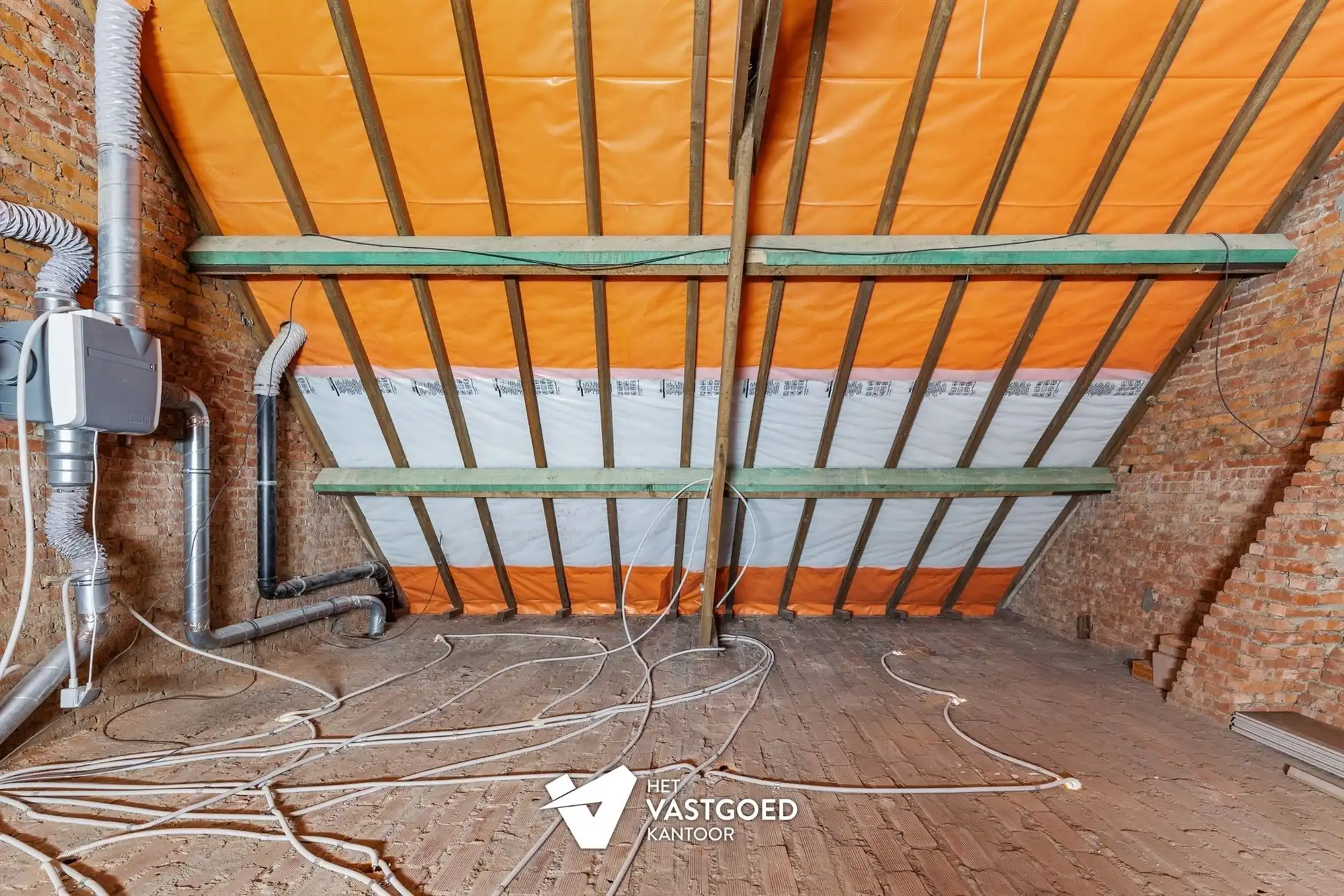 KWALITATIEF GERENOVEERDE WONING VLAKBIJ CENTRUM foto 20