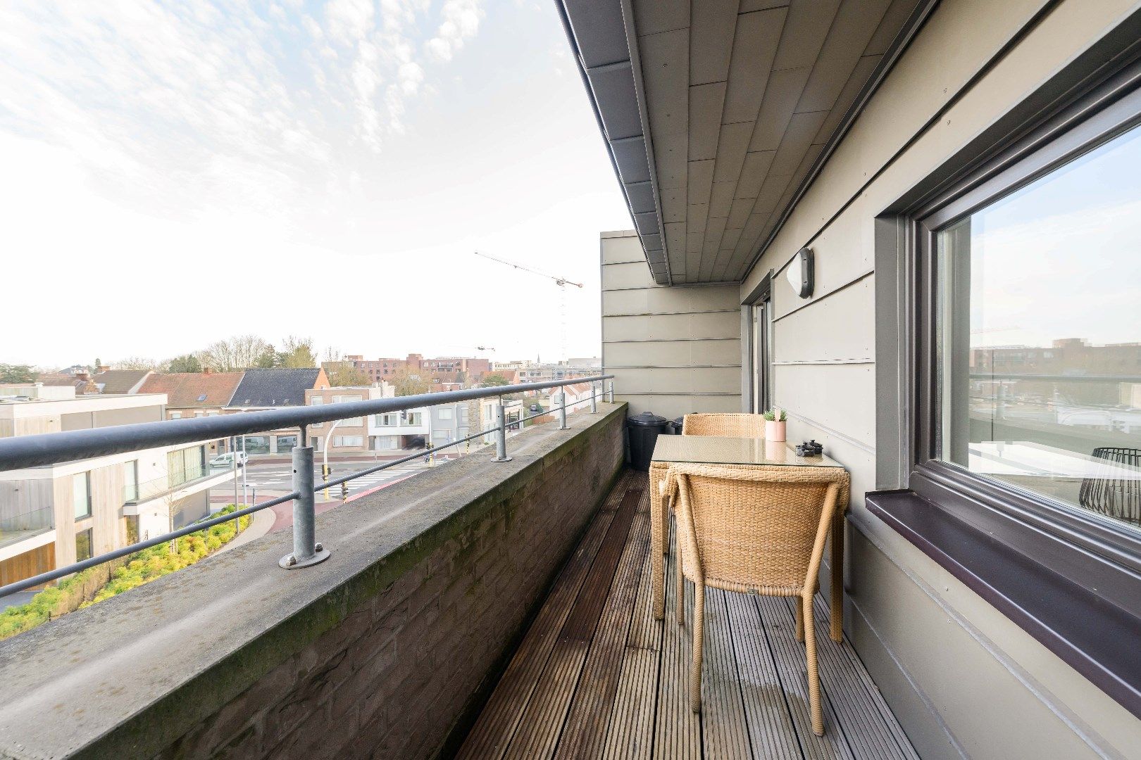 PRACHTIG INSTAPKLAAR APPARTEMENT | 2 SLPKS | INCL GARAGE foto 6