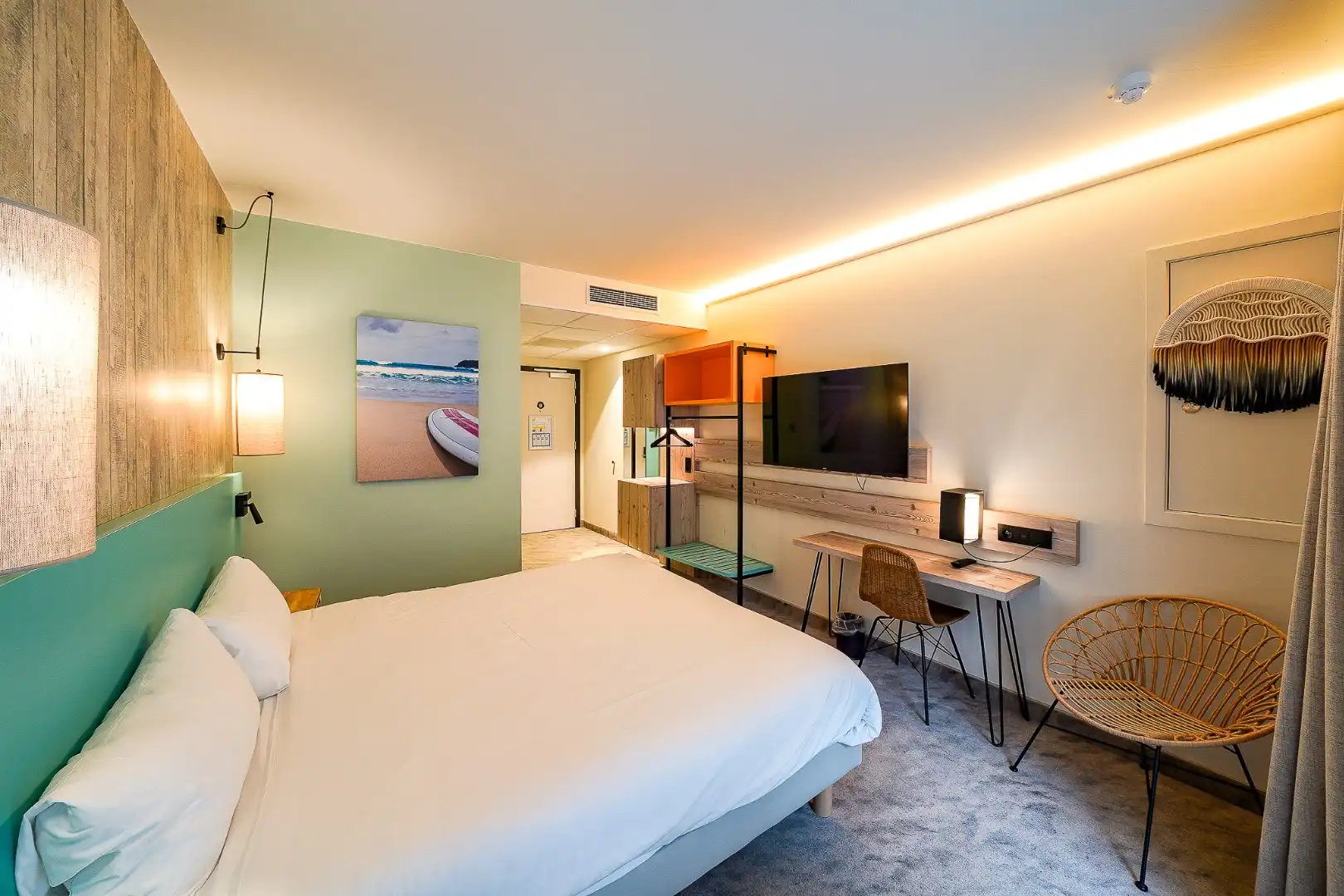 Prachtige hotelkamer te koop Ibis hotel Bredene foto 3