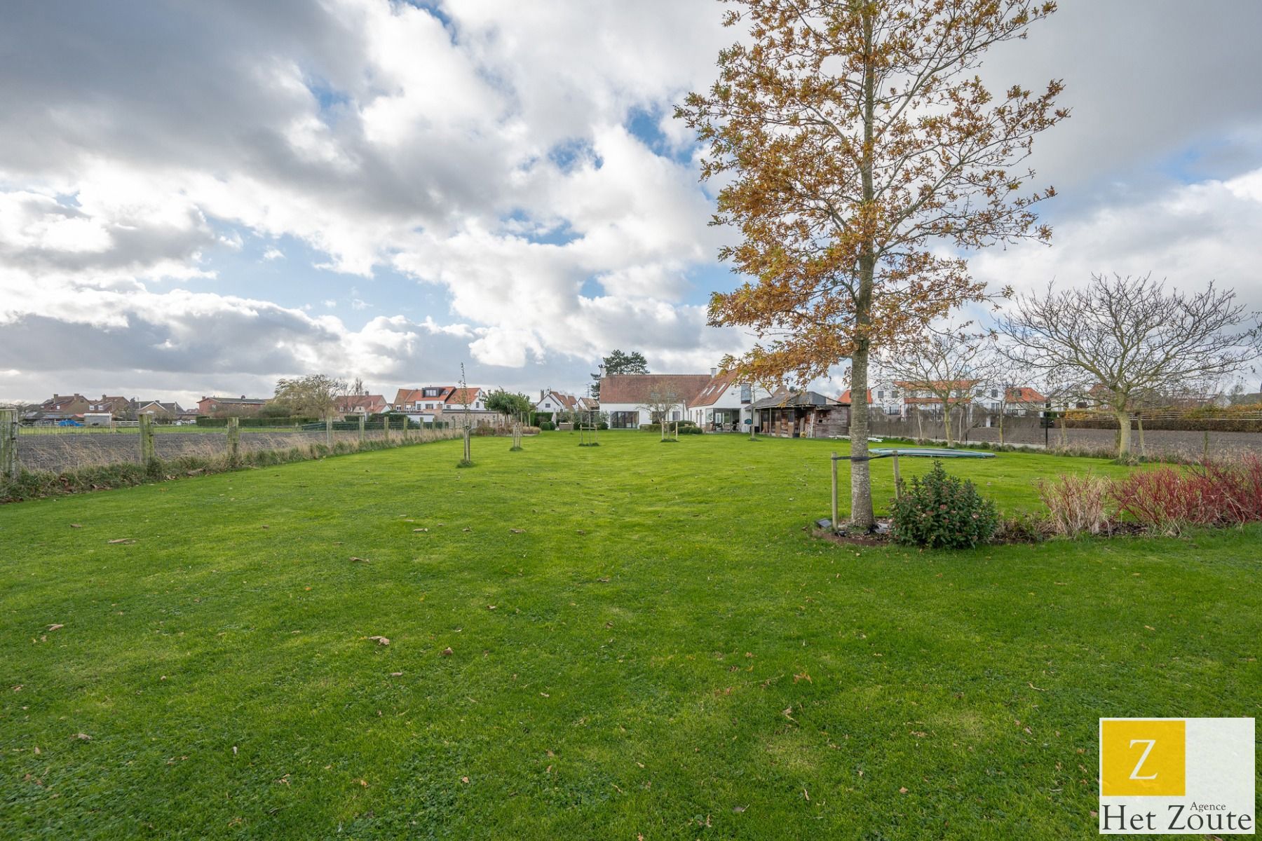 Twee ruime villa’s op één groot perceel (5.460 m²) te Knokke foto 49