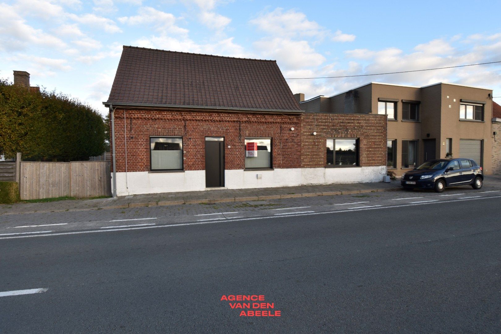 Charmante half-open bebouwing met nieuwbouw bijgebouw  foto 2