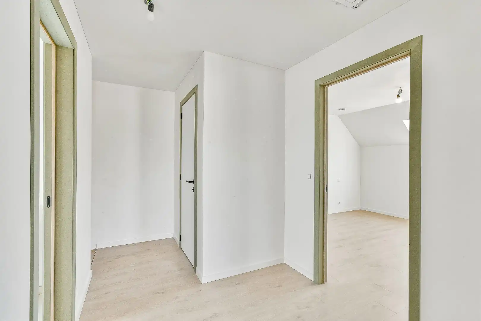 Nieuwbouwwoning op rustige locatie met 3 slaapkamers foto 21