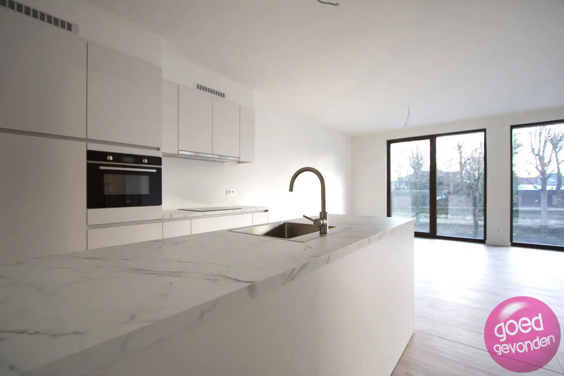 NIEUWBOUW APP 3 SLK - 2 TERRASSEN - PARKING - LIFT - CENTRUM foto 14