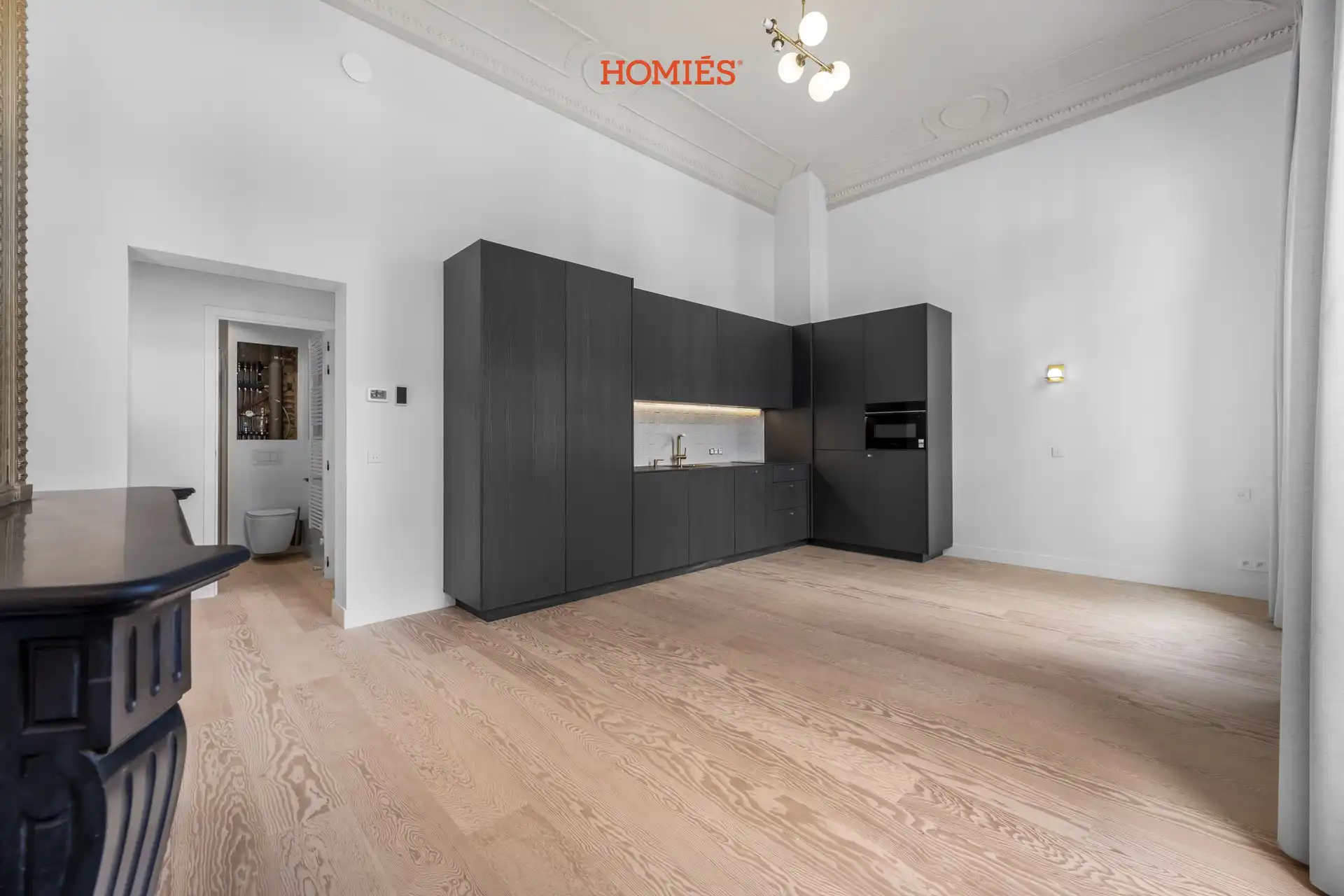 Exclusieve studio met balkon op Bondgenotenlaan foto 14