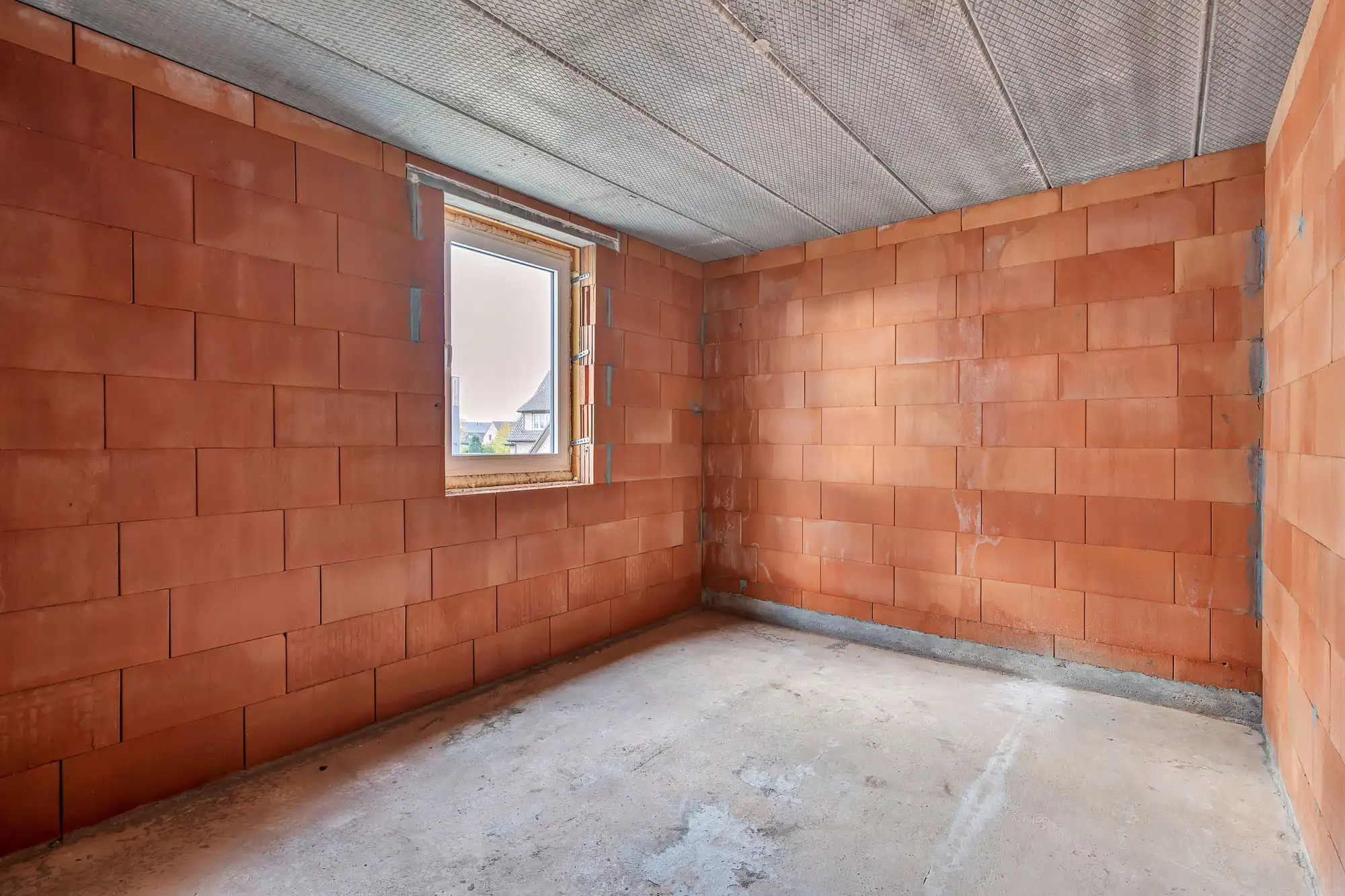 Ruime halfopen nieuwbouw, water- en winddicht foto 9