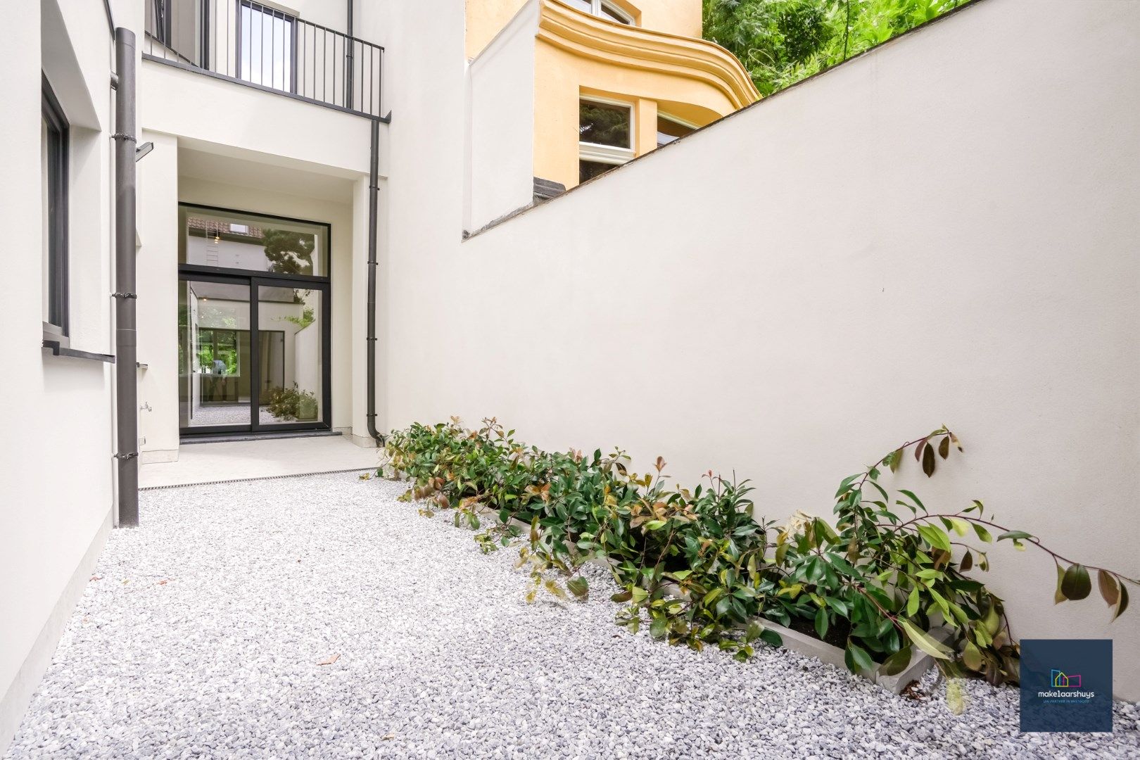 Nieuw 2 slaapkamerappartement  met praktijkmogelijkheden  foto 24
