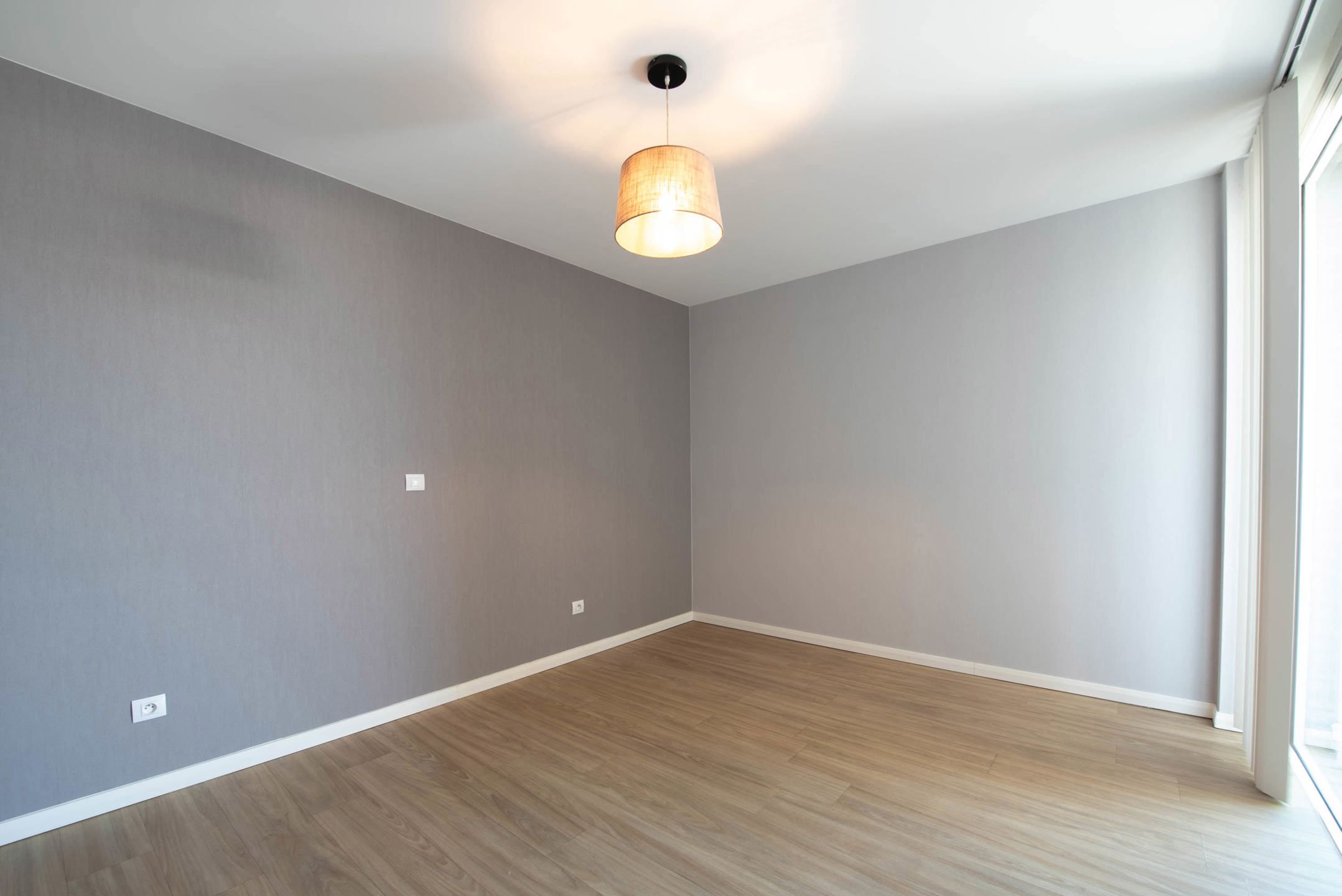 Serviceflat met autostandplaats & kelderberging foto 15