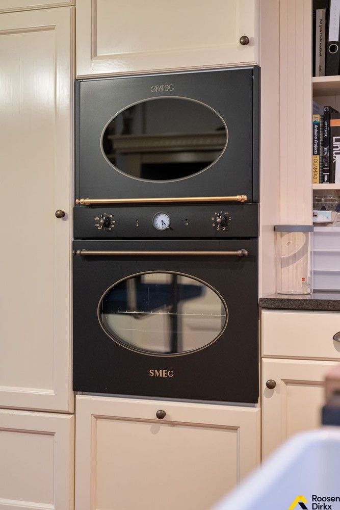 Karaktervolle gezinswoning met 3 slaapkamers, praktijkruimte en pool house op 6a13ca foto 21